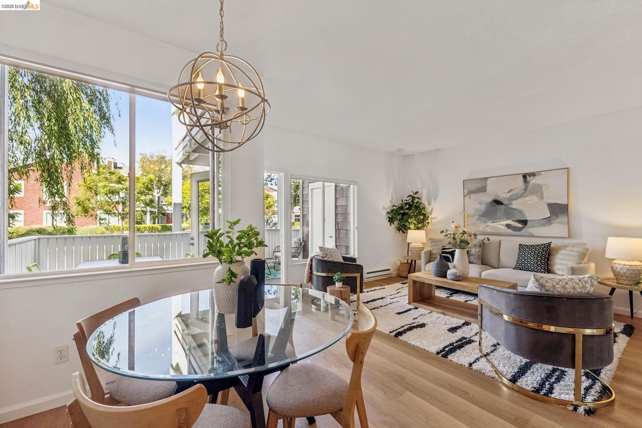 11 Bayside Ct