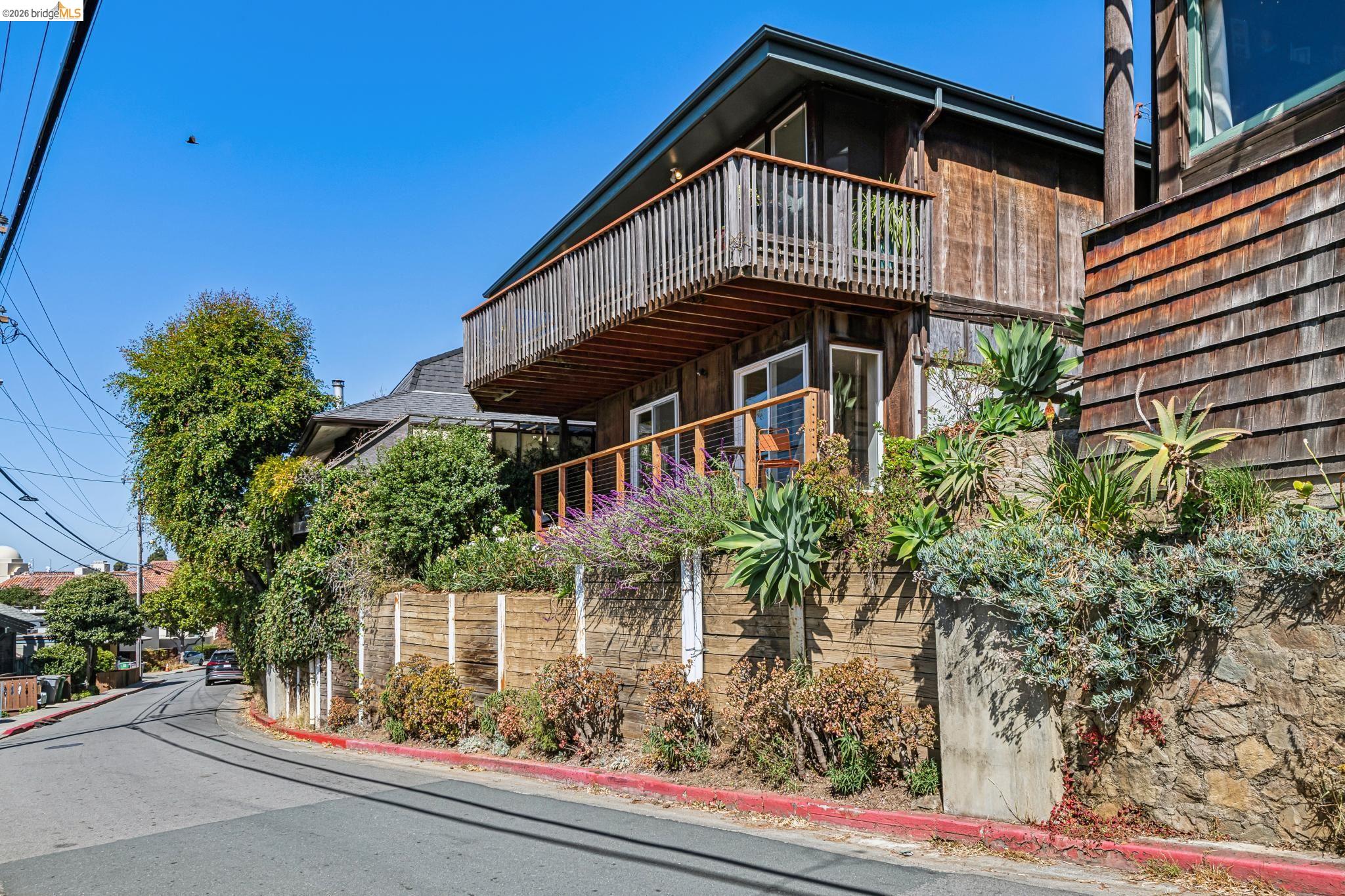 65 Panoramic Way