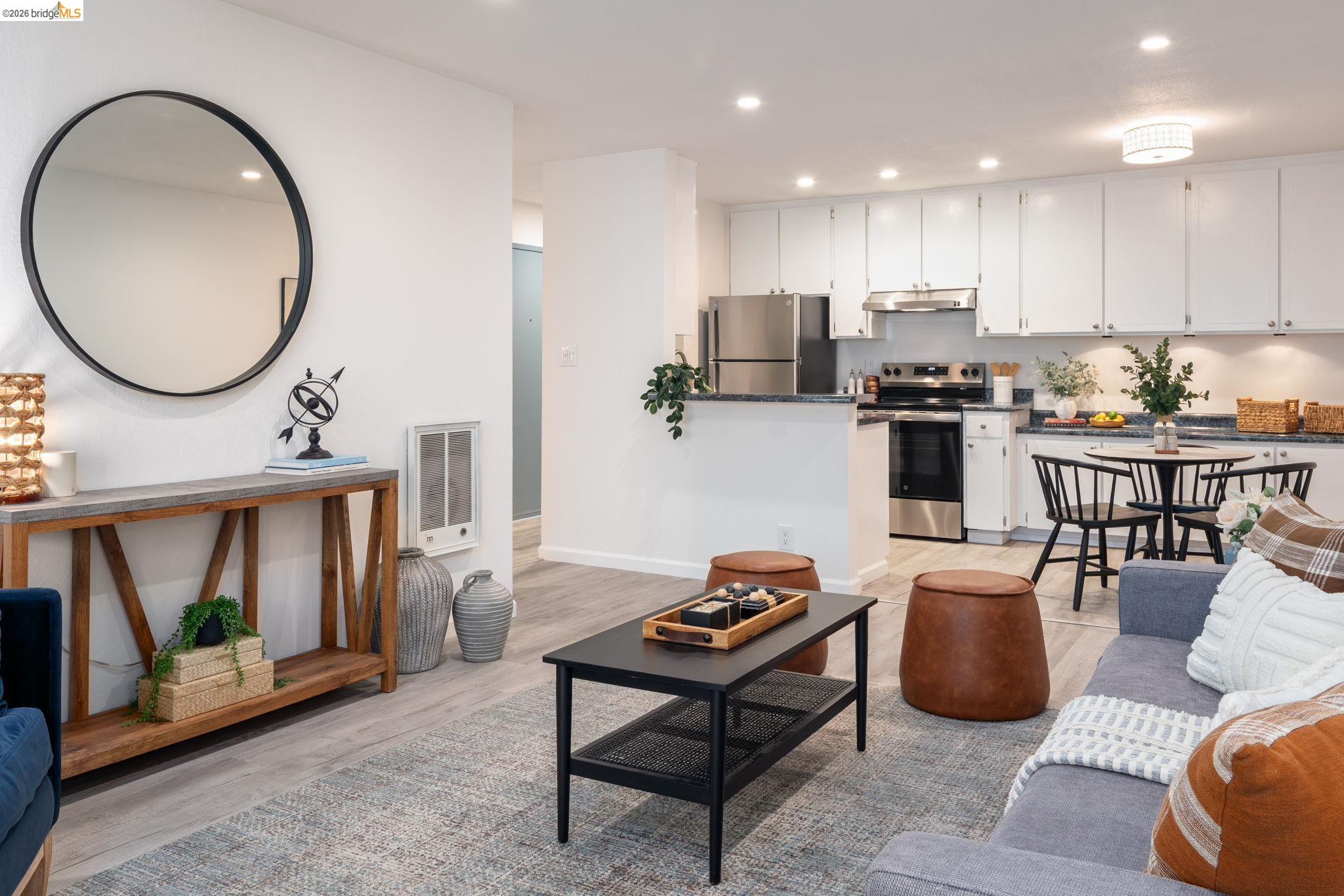 567 Oakland Avenue Unit: 211