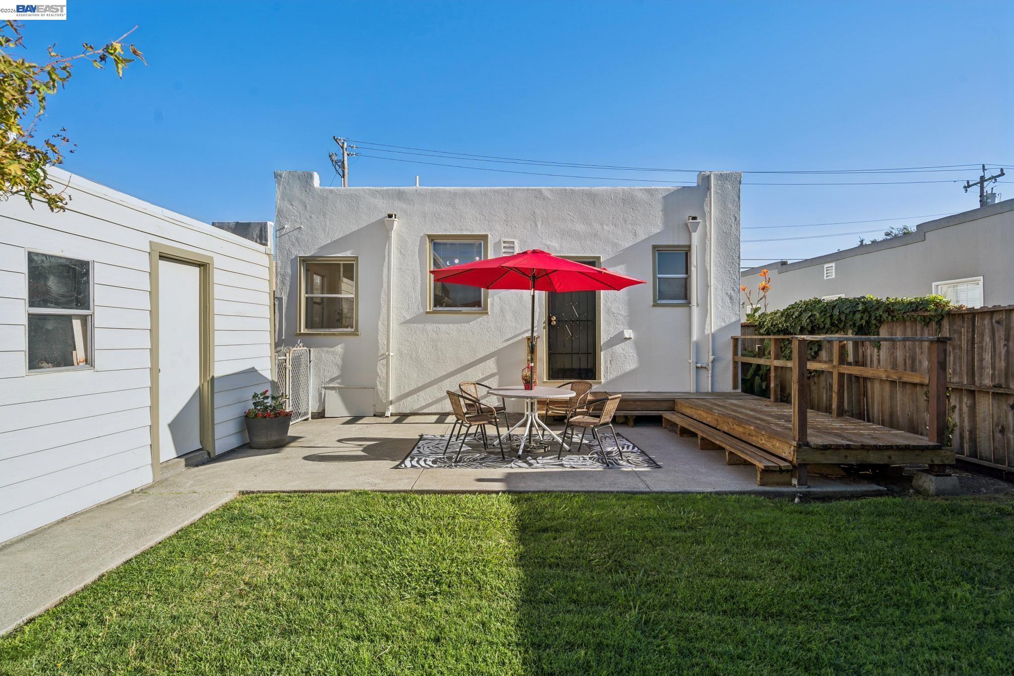 110 California Ave