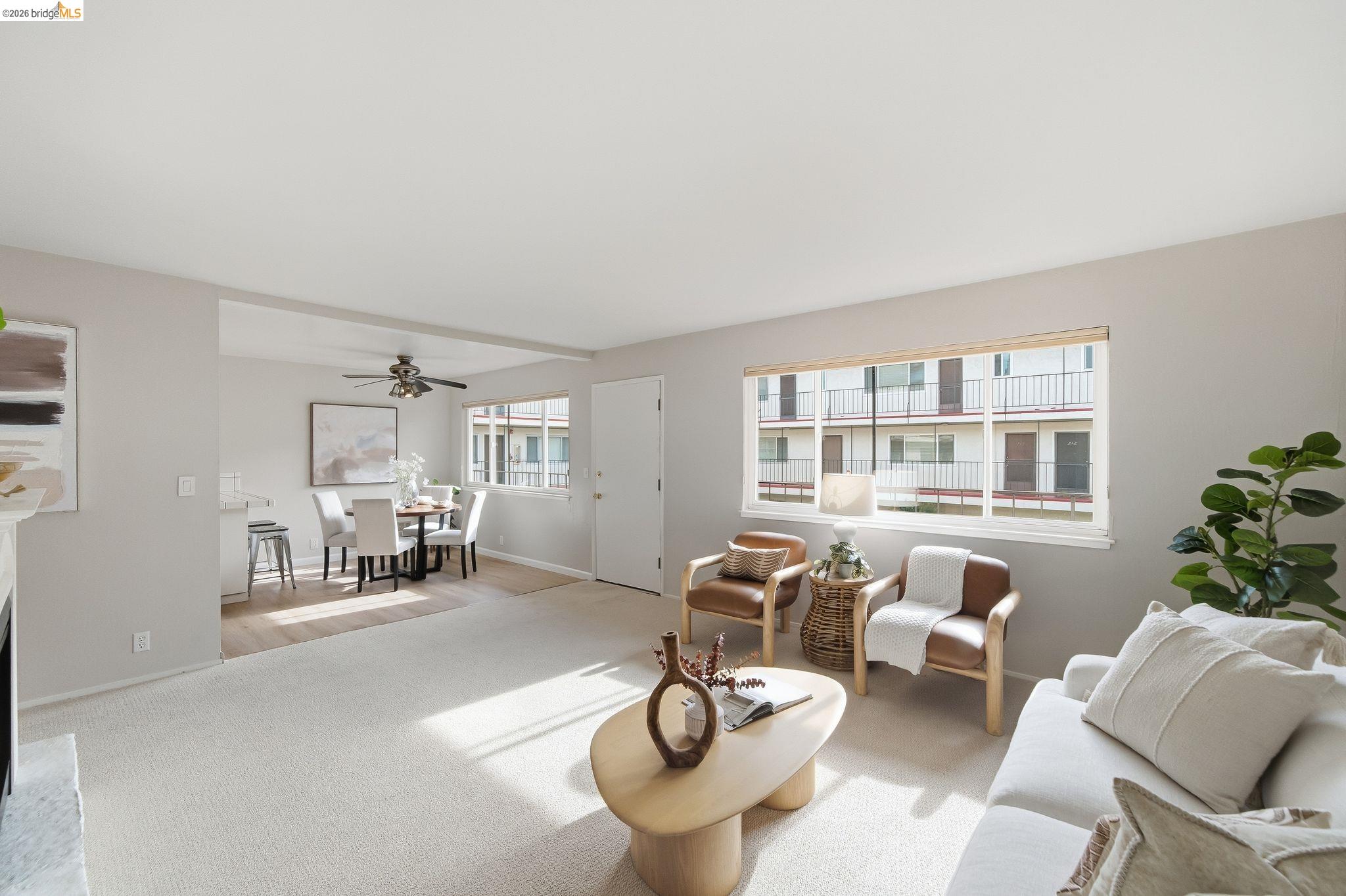 2133 Santa Clara Ave # 206