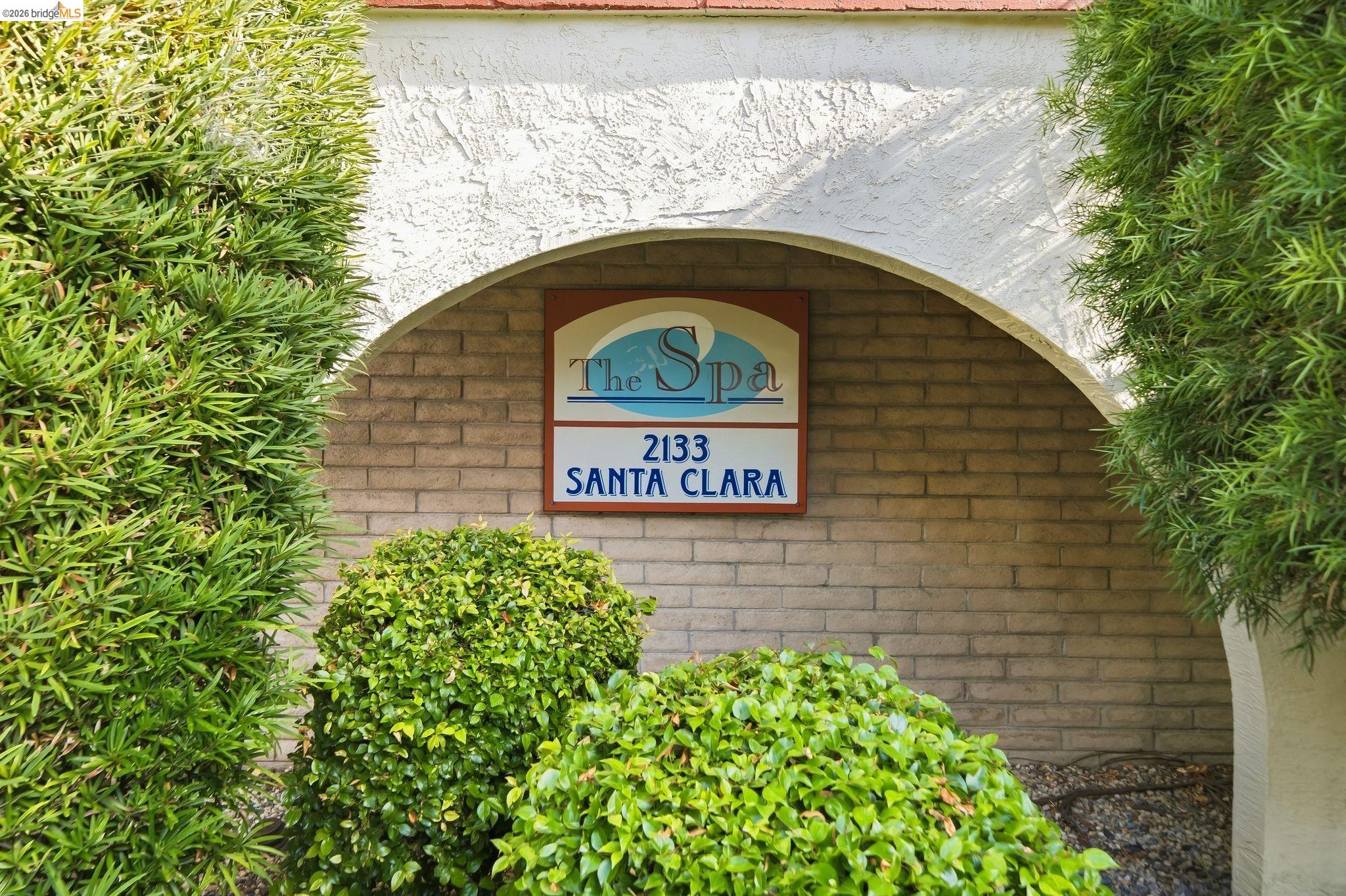 2133 Santa Clara Ave # 206