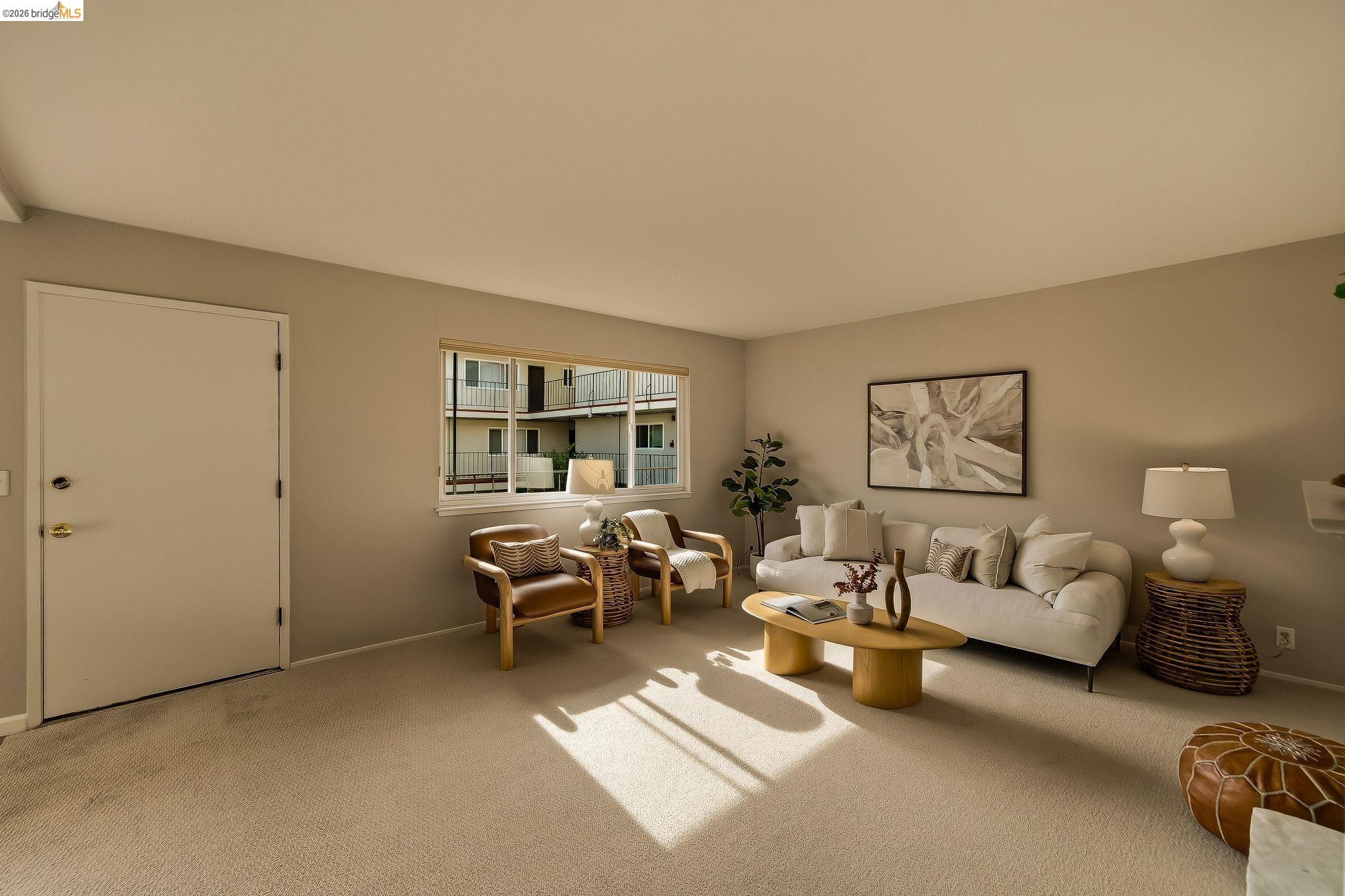 2133 Santa Clara Ave # 206