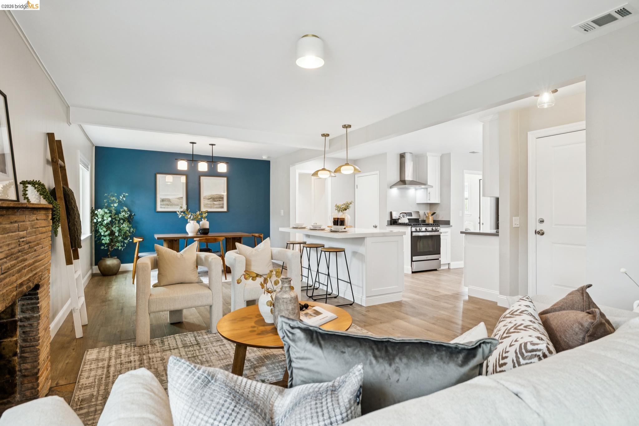 811 Lexington Ave