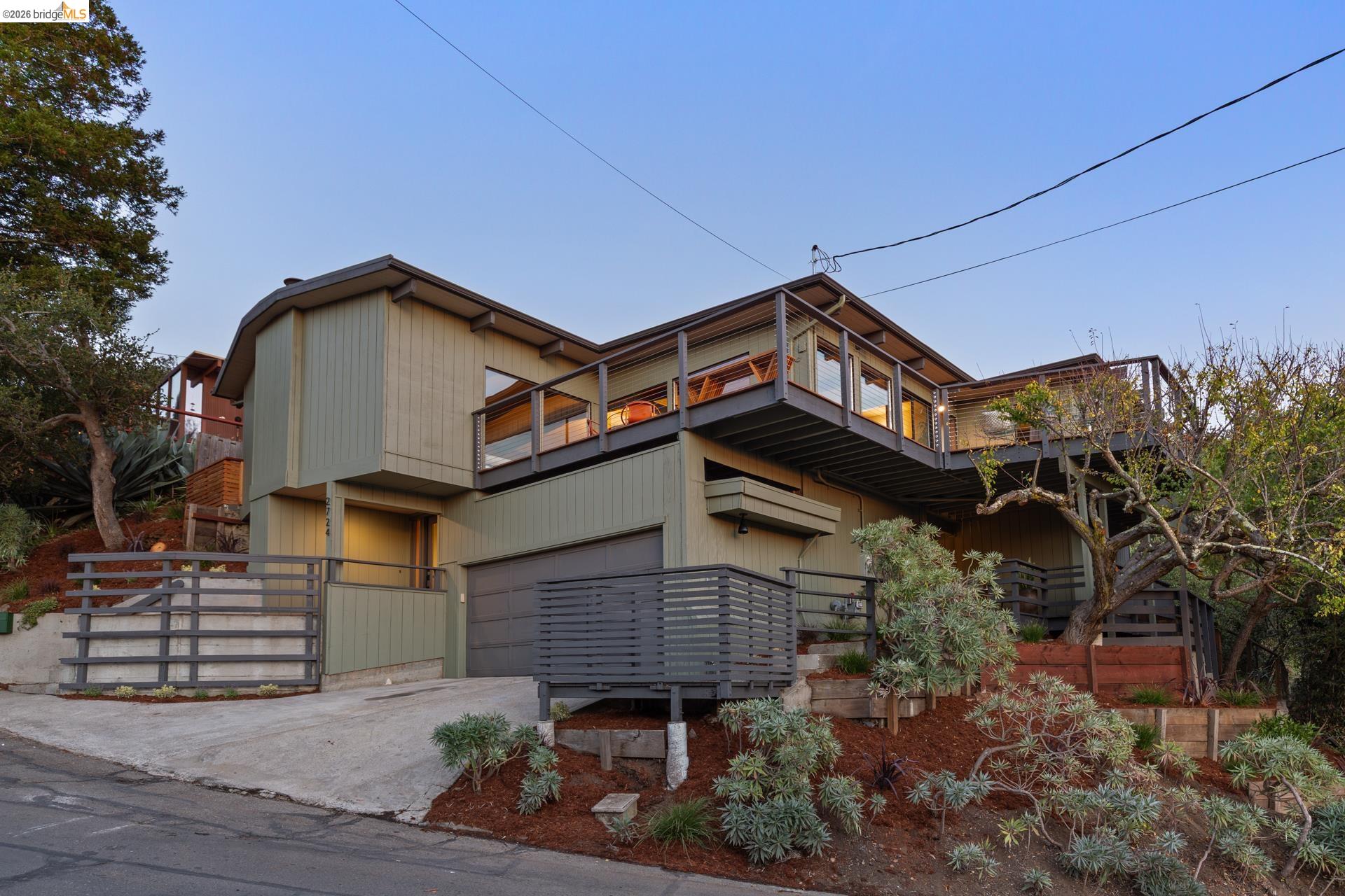 2724 Shasta Road