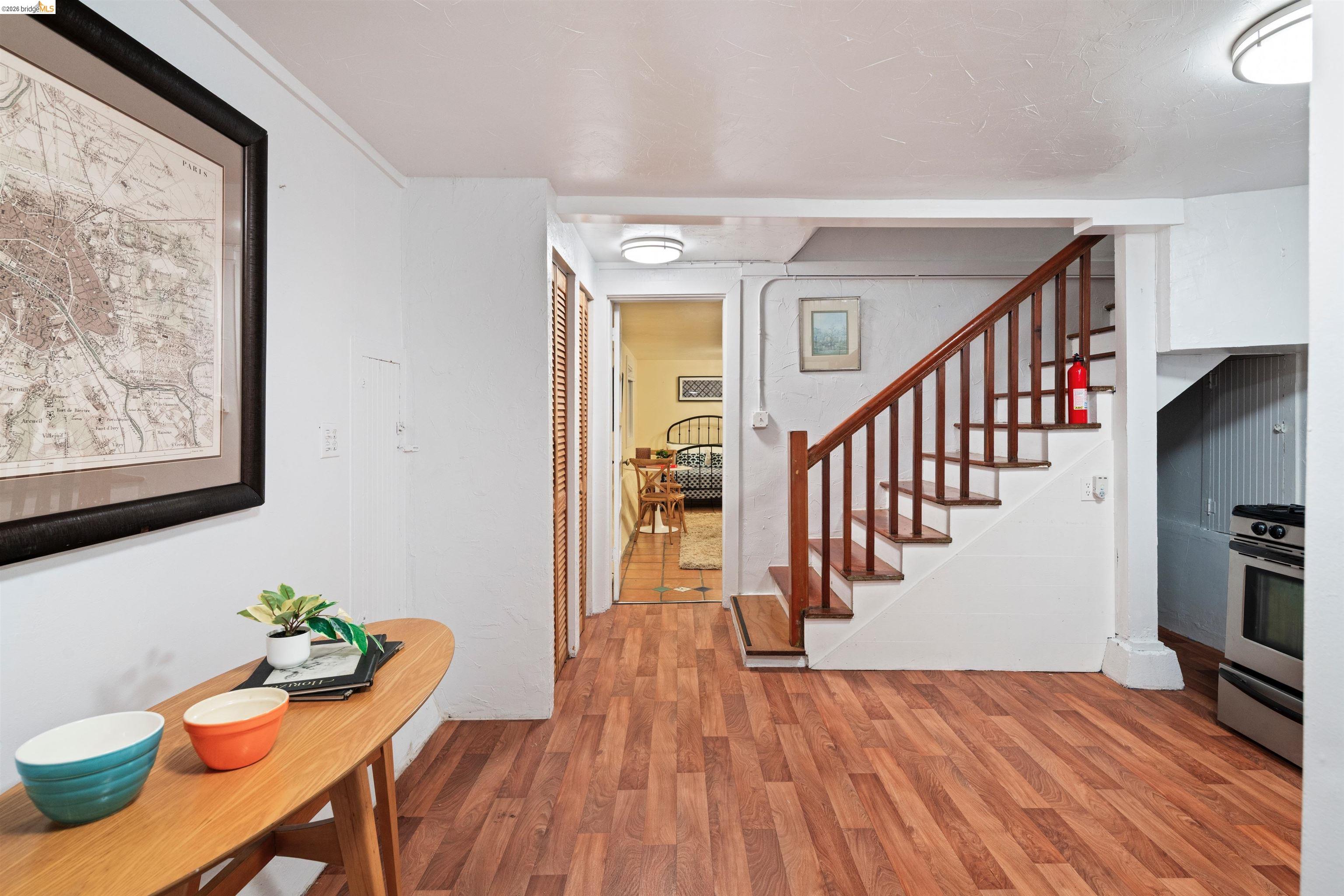 1101 Amador Ave