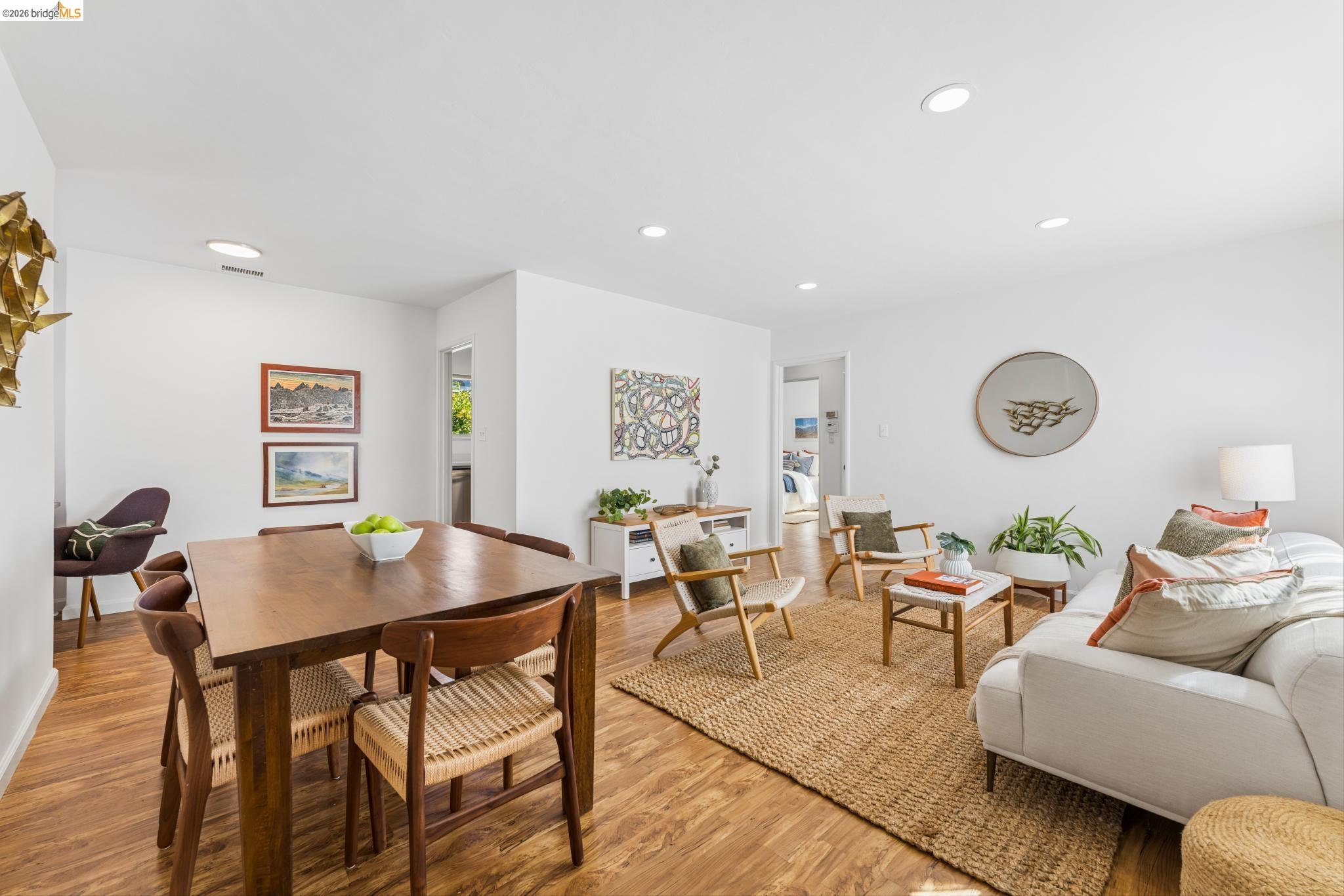 1318 Mariposa St