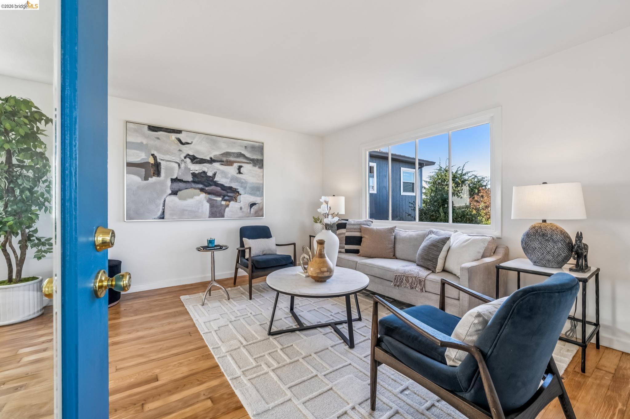 722 Avila Place