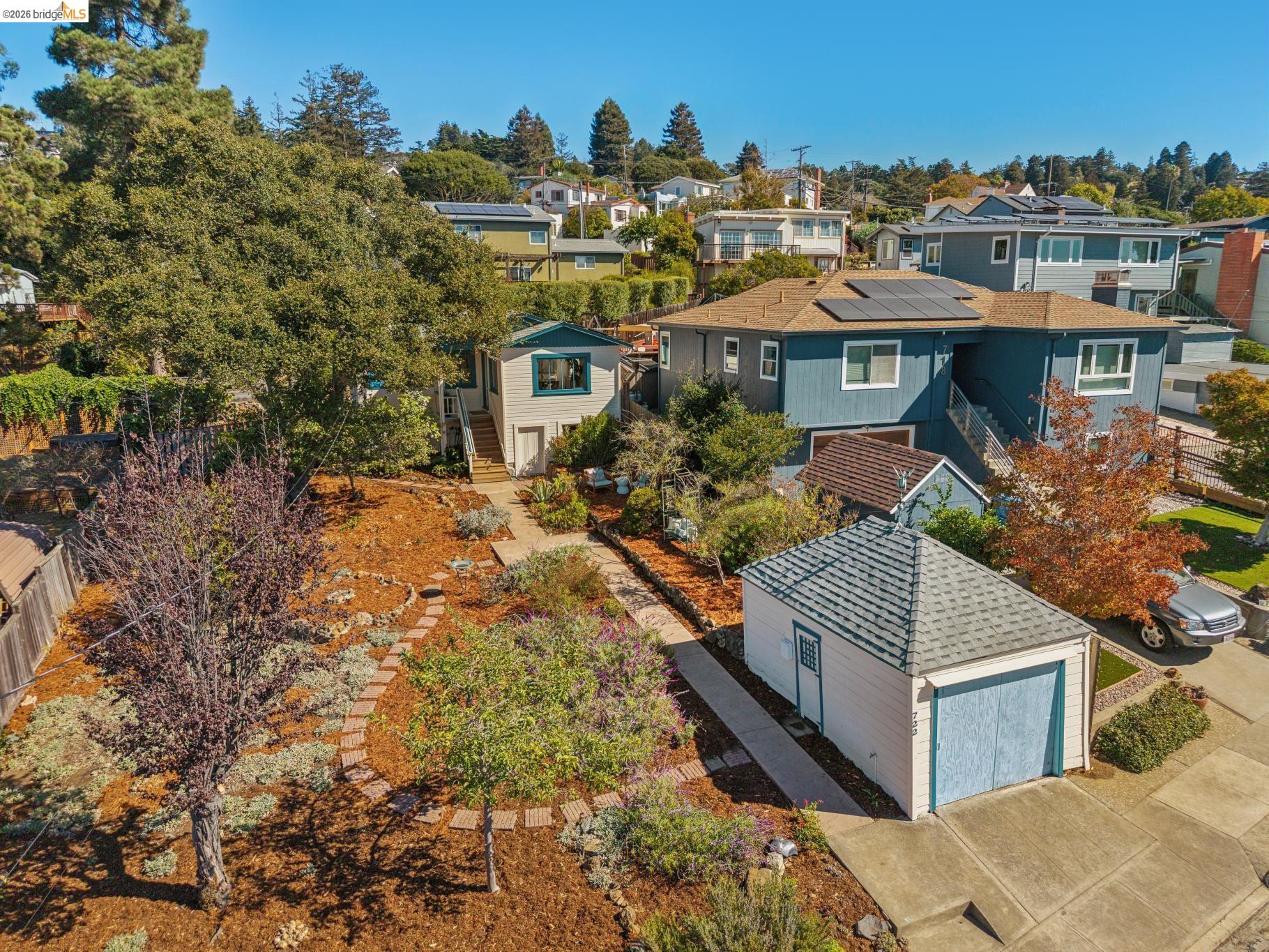 722 Avila Place
