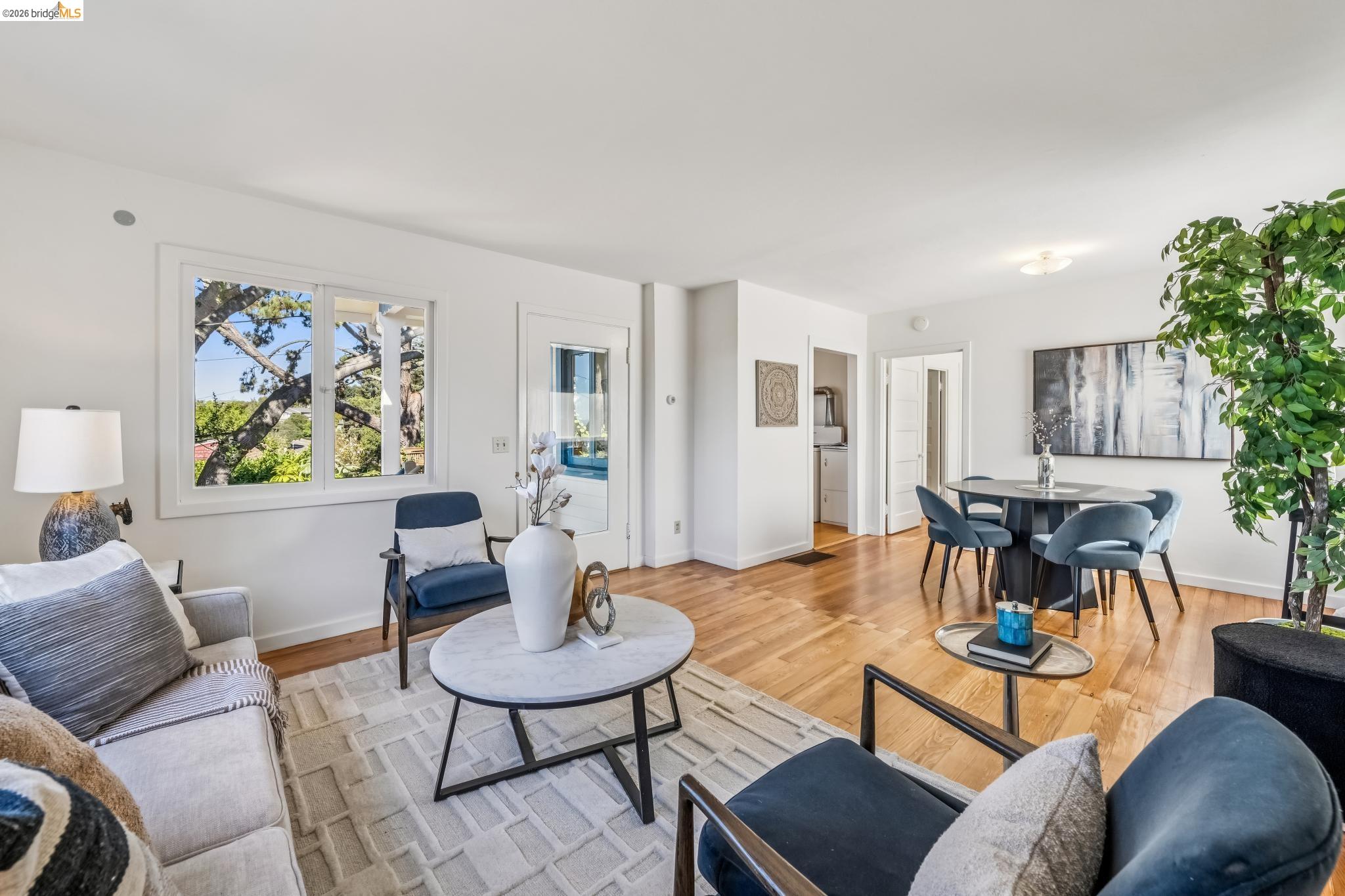 722 Avila Place