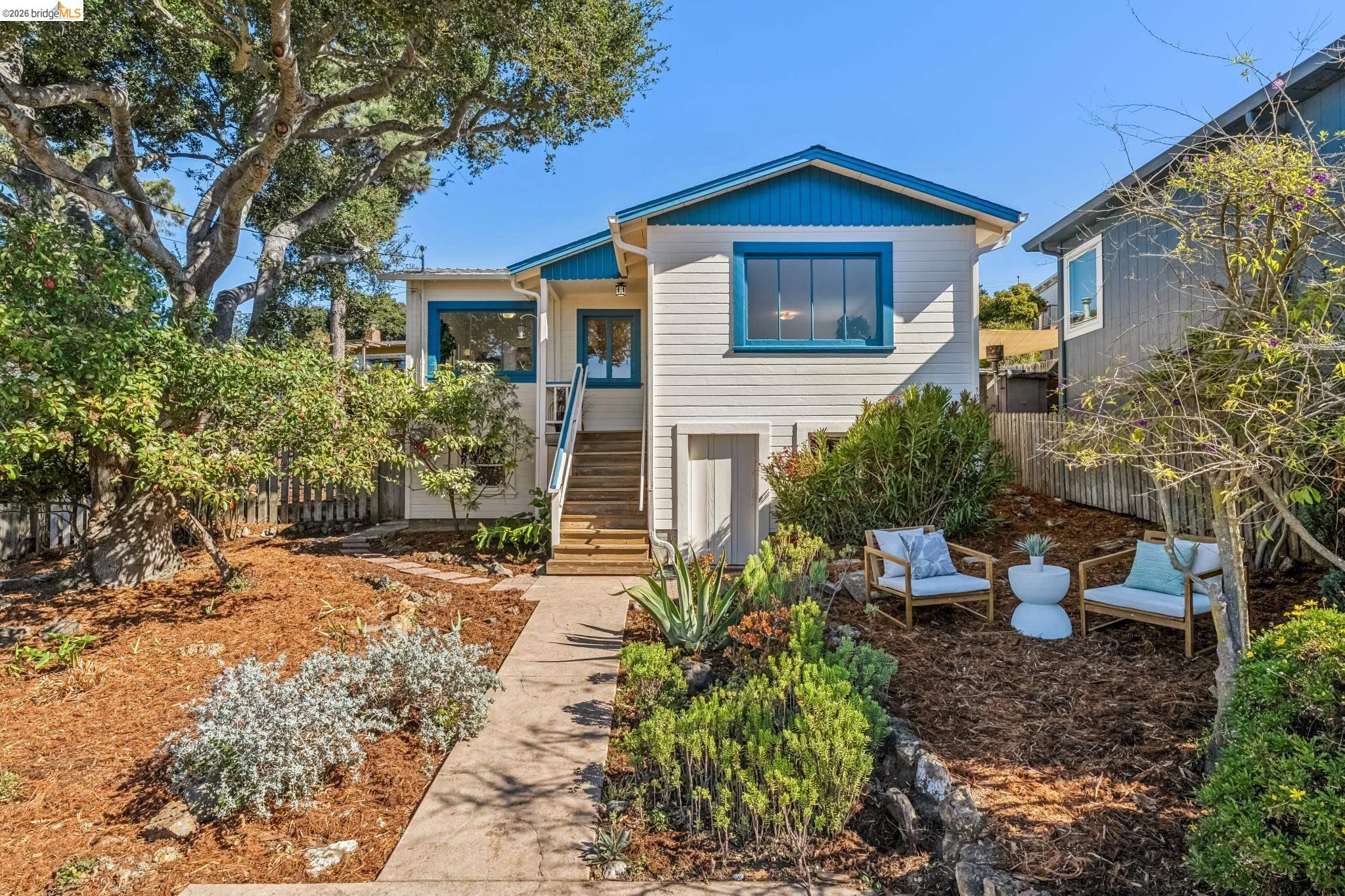 722 Avila Place