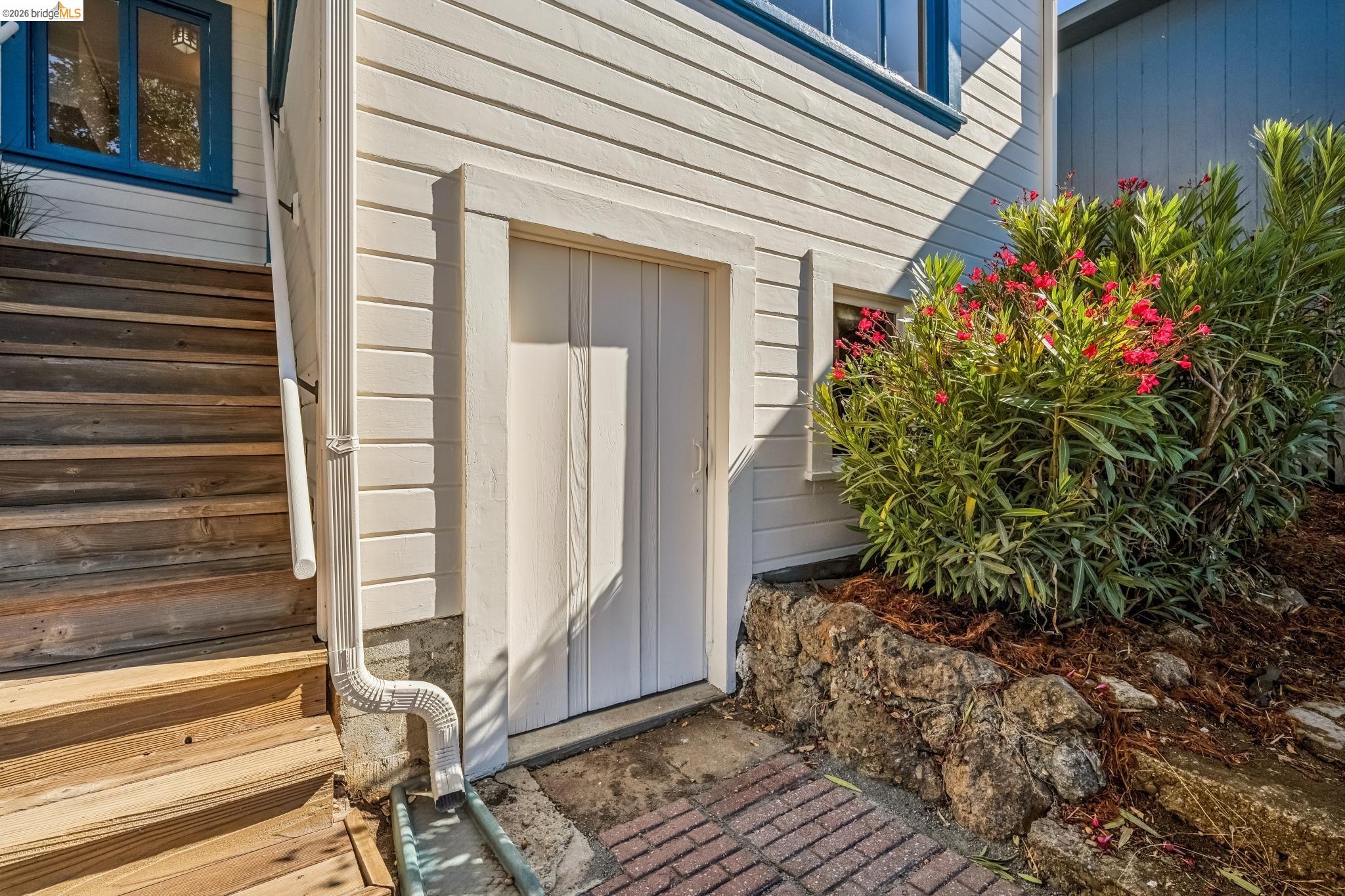 722 Avila Place