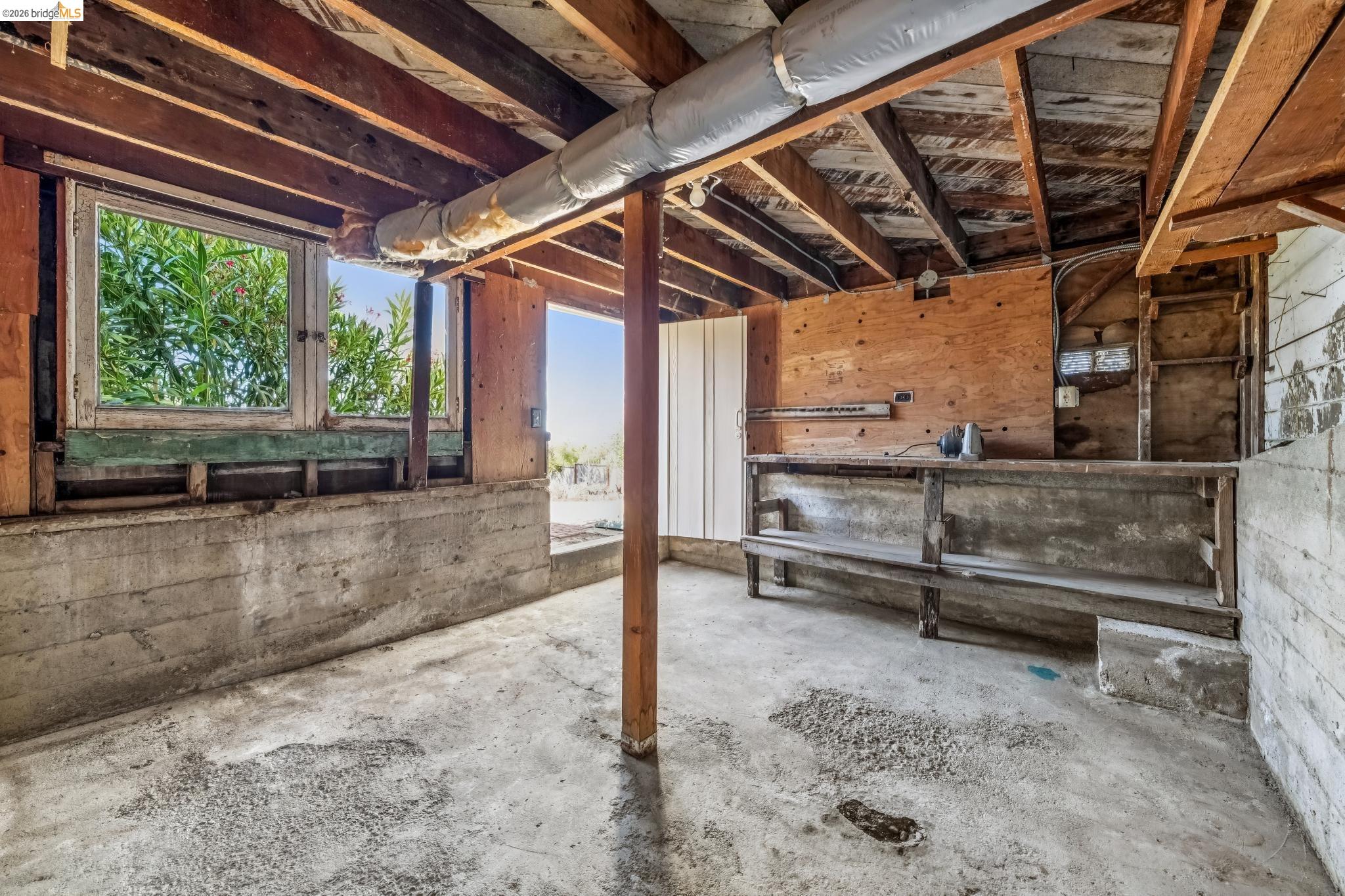 722 Avila Place