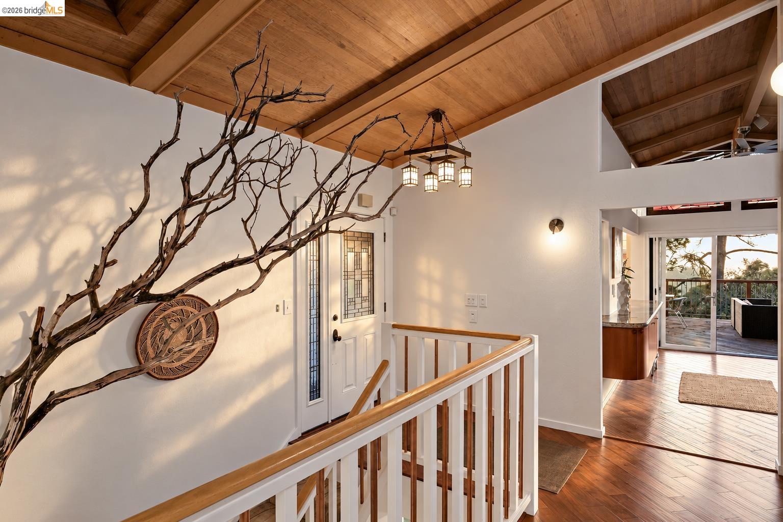 15 North Cir