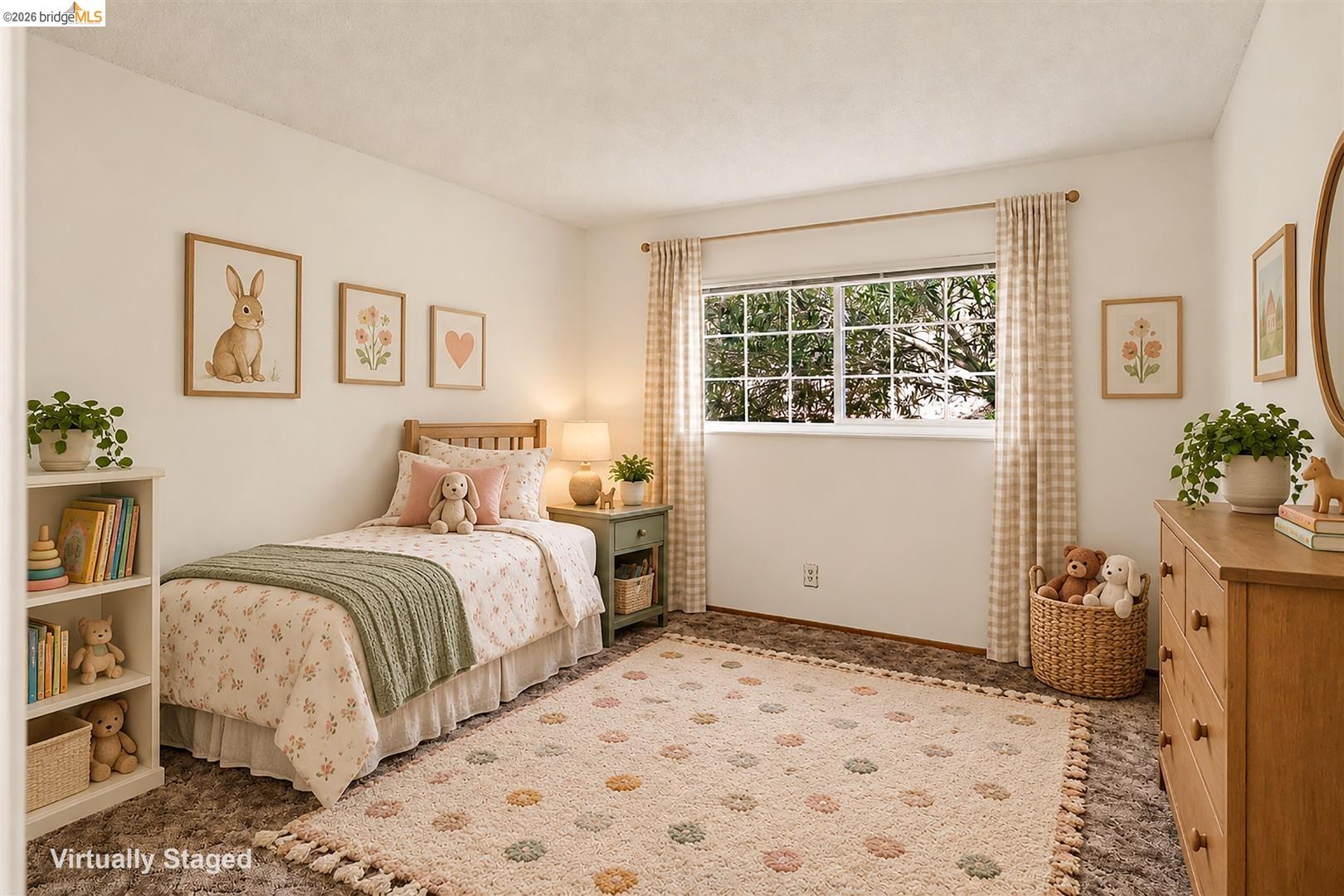 2616 Woodside Court