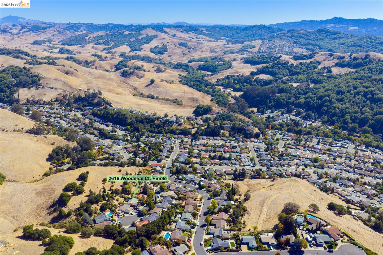 2616 Woodside Court