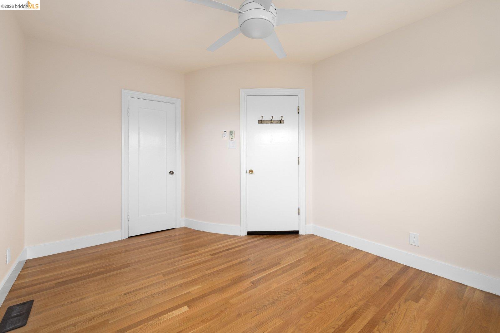 902 Carmel Ave