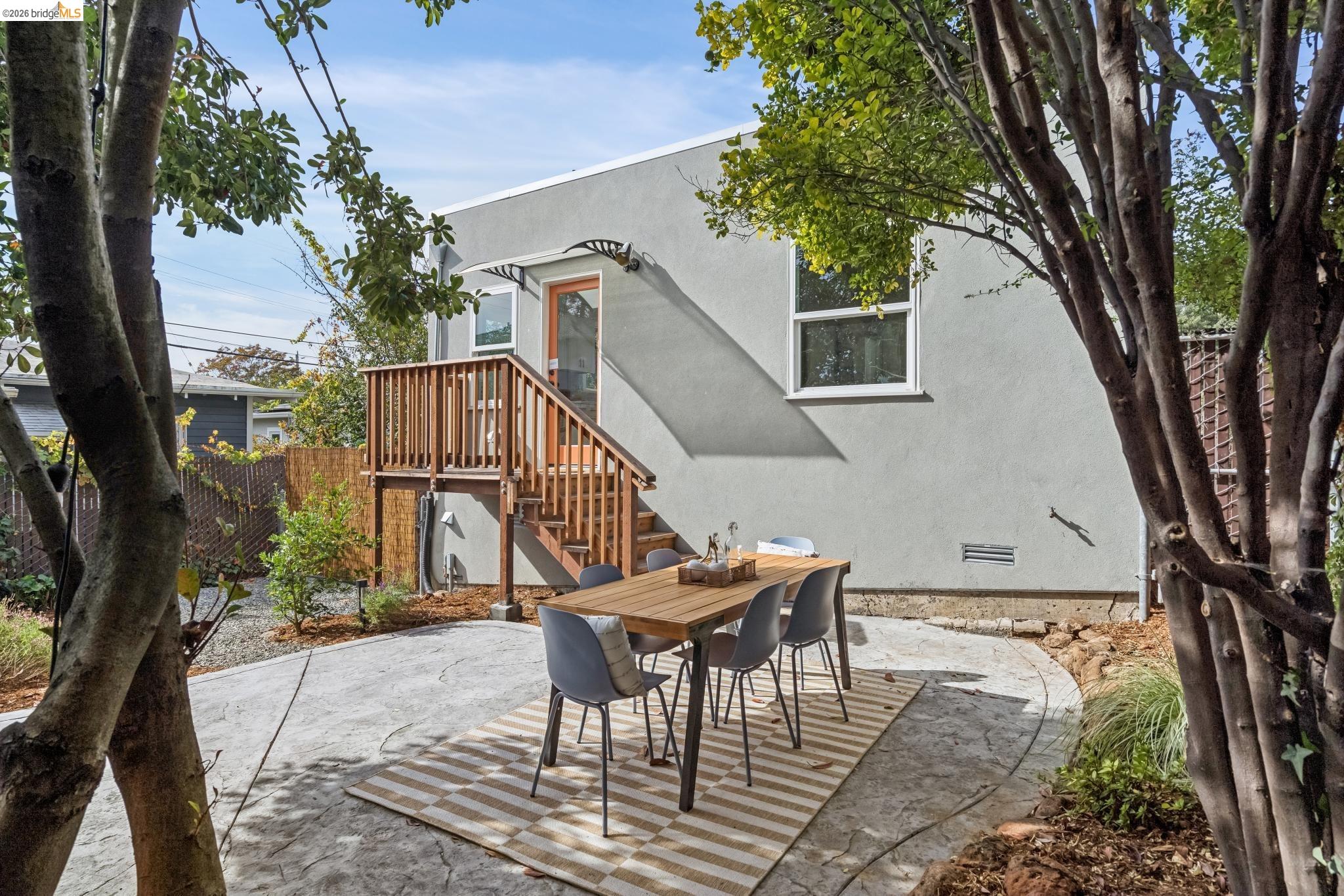 3908 Patterson Ave