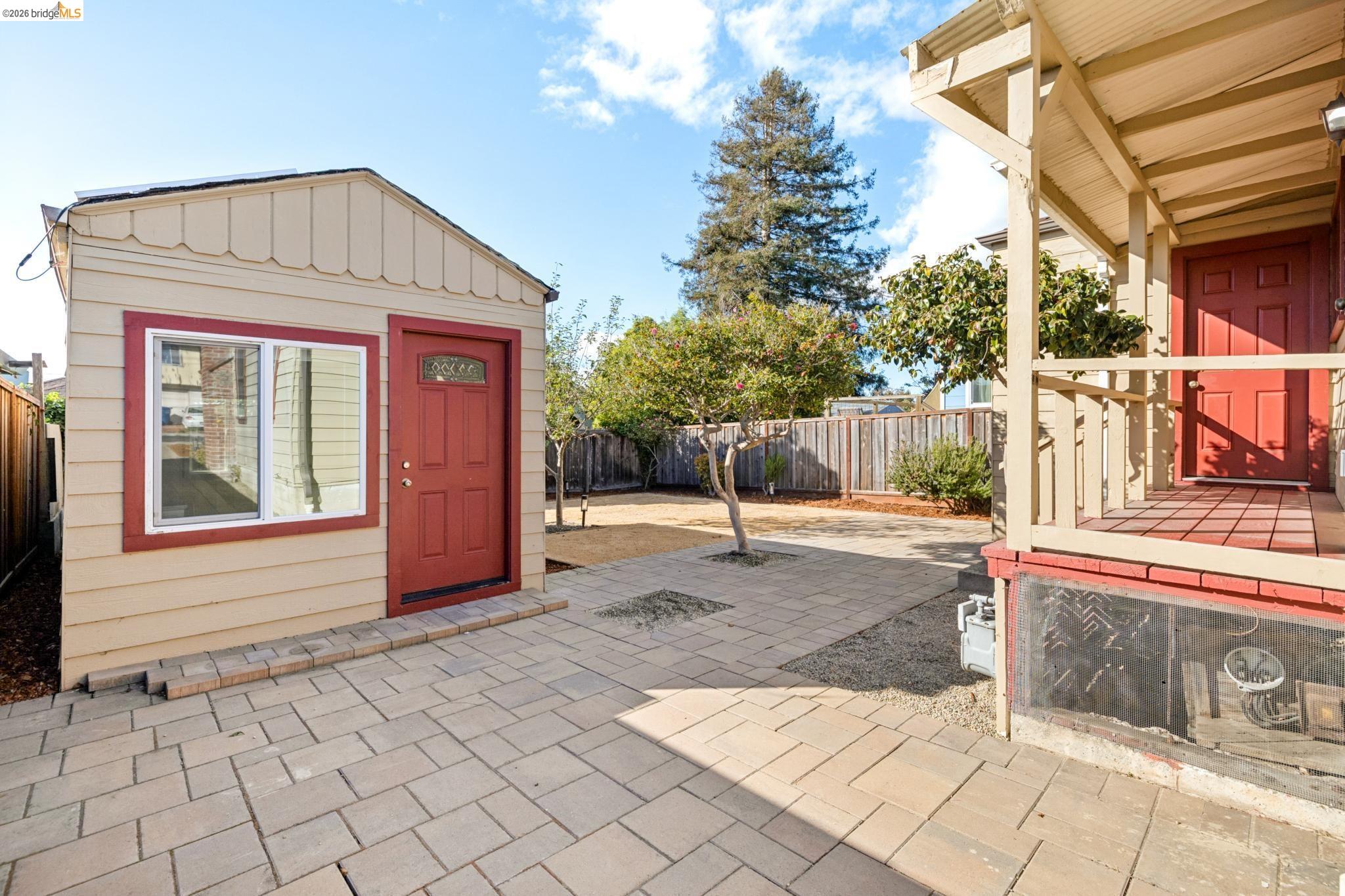 117 Carmel Ave
