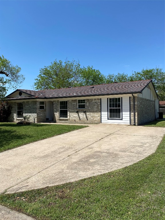 1401 E Park Drive