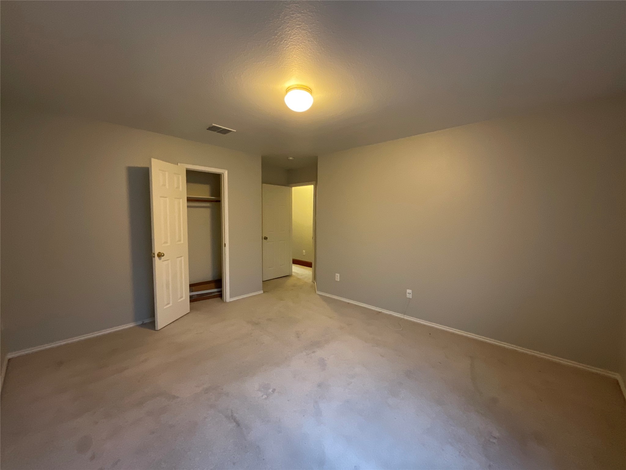2708 Winterberry Lane