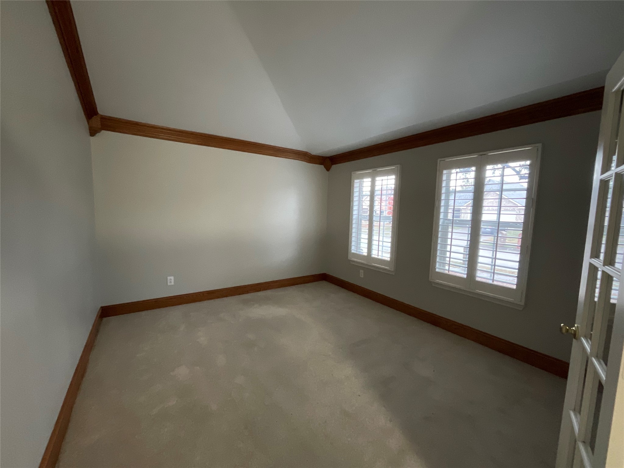 2708 Winterberry Lane