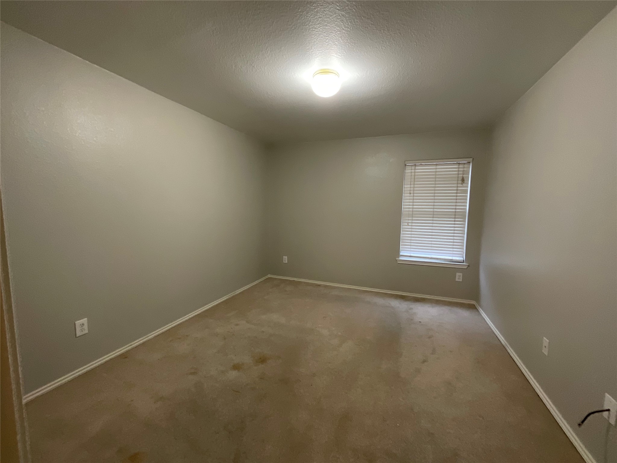 2708 Winterberry Lane