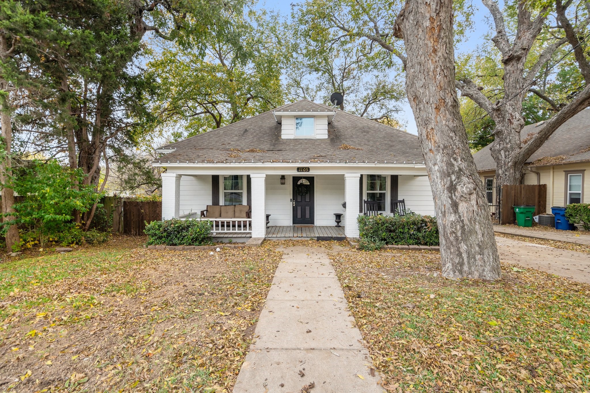 1105 W Main Street