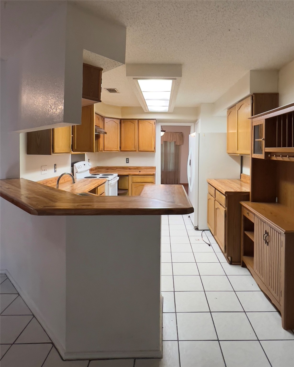 1253 Essex Drive