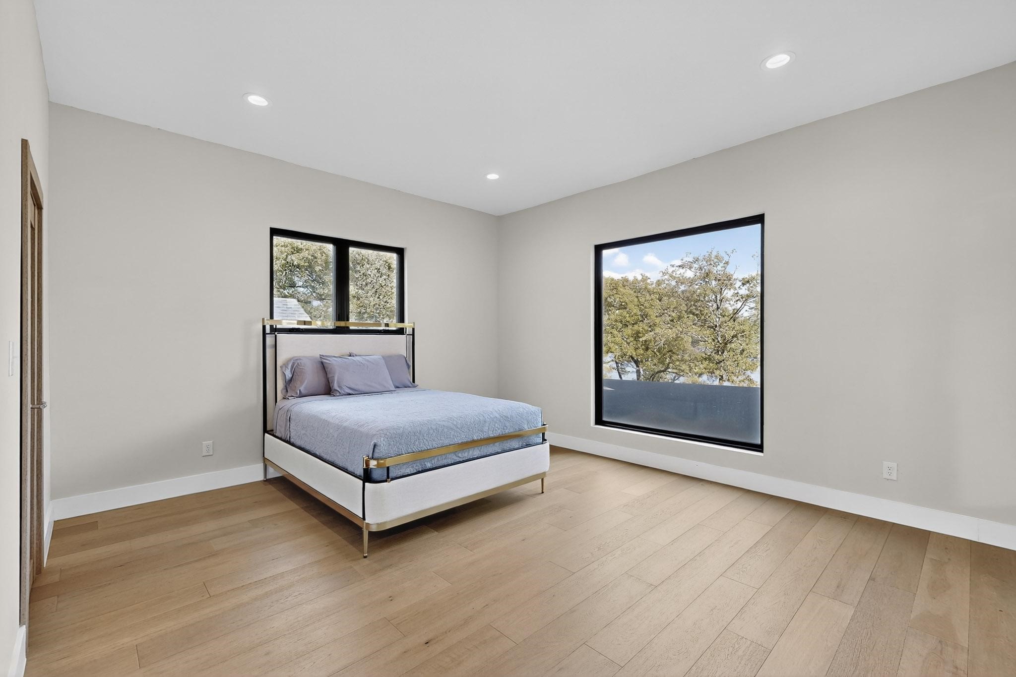 8839 Southern Shore Court