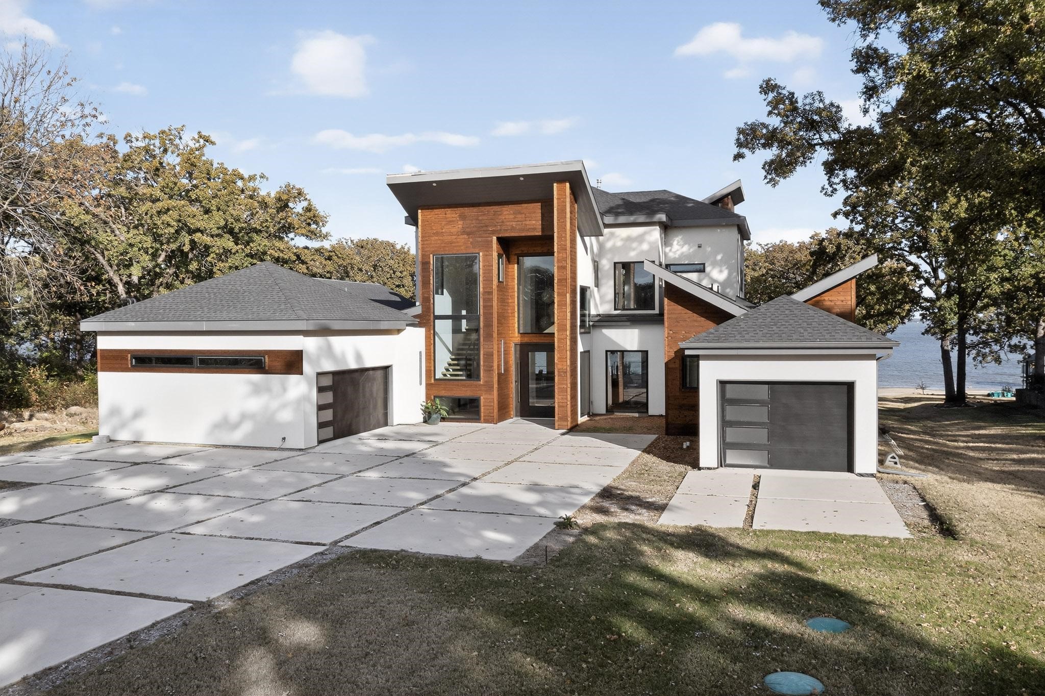 8839 Southern Shore Court