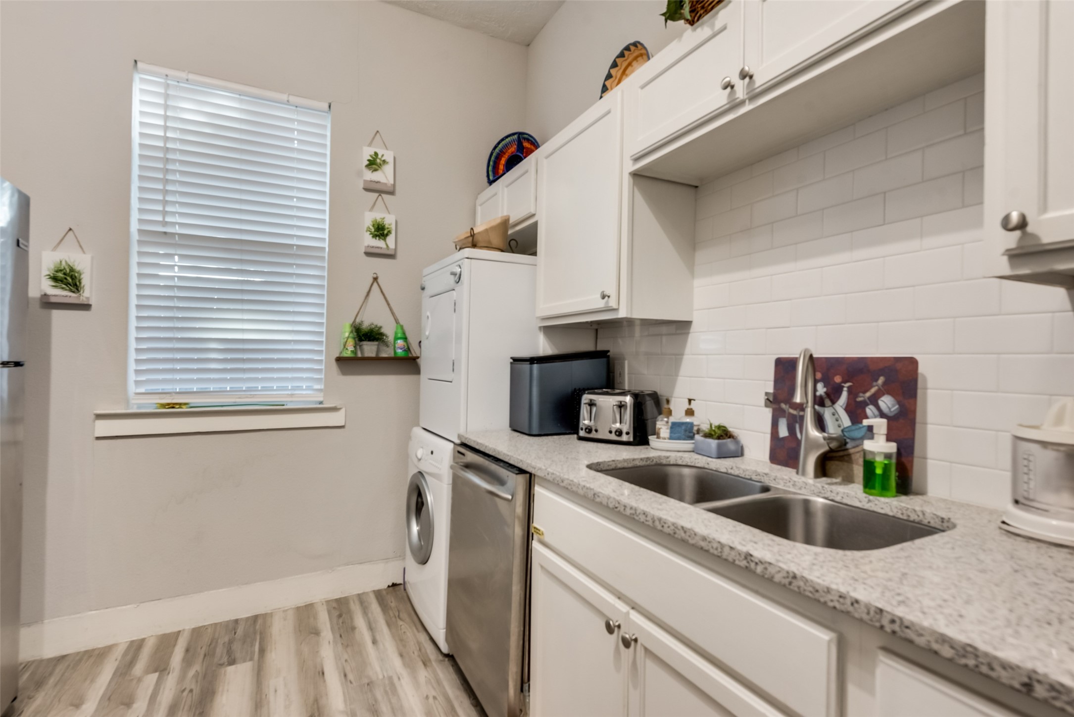 237 W Brooklyn Avenue