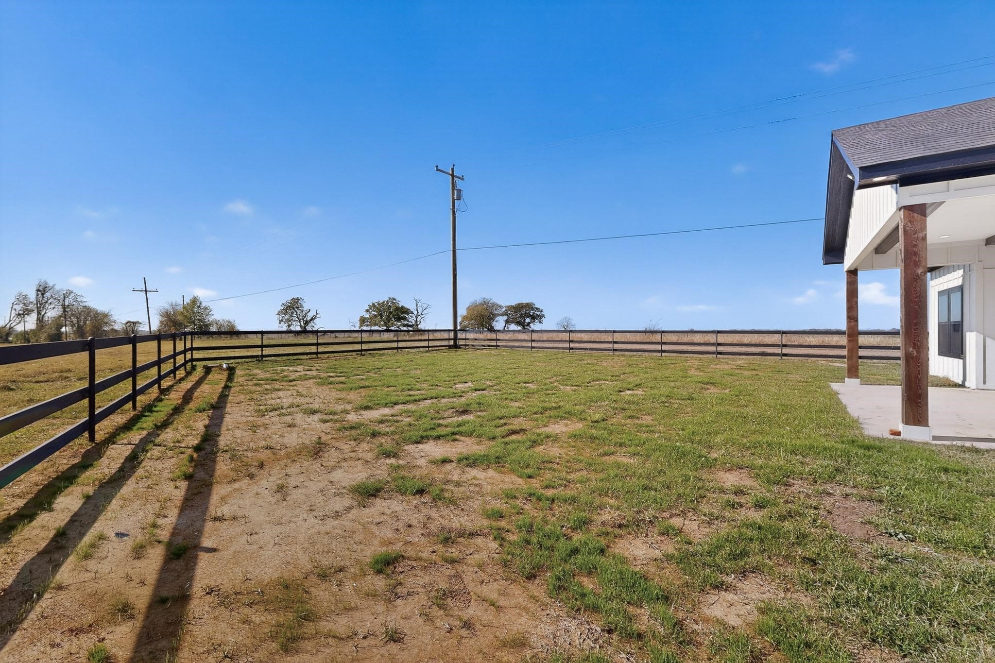 100 Diamond T Ranch Road