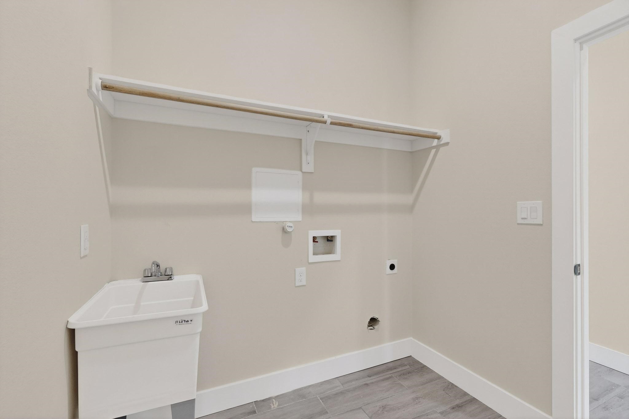 100 Diamond T Ranch Road