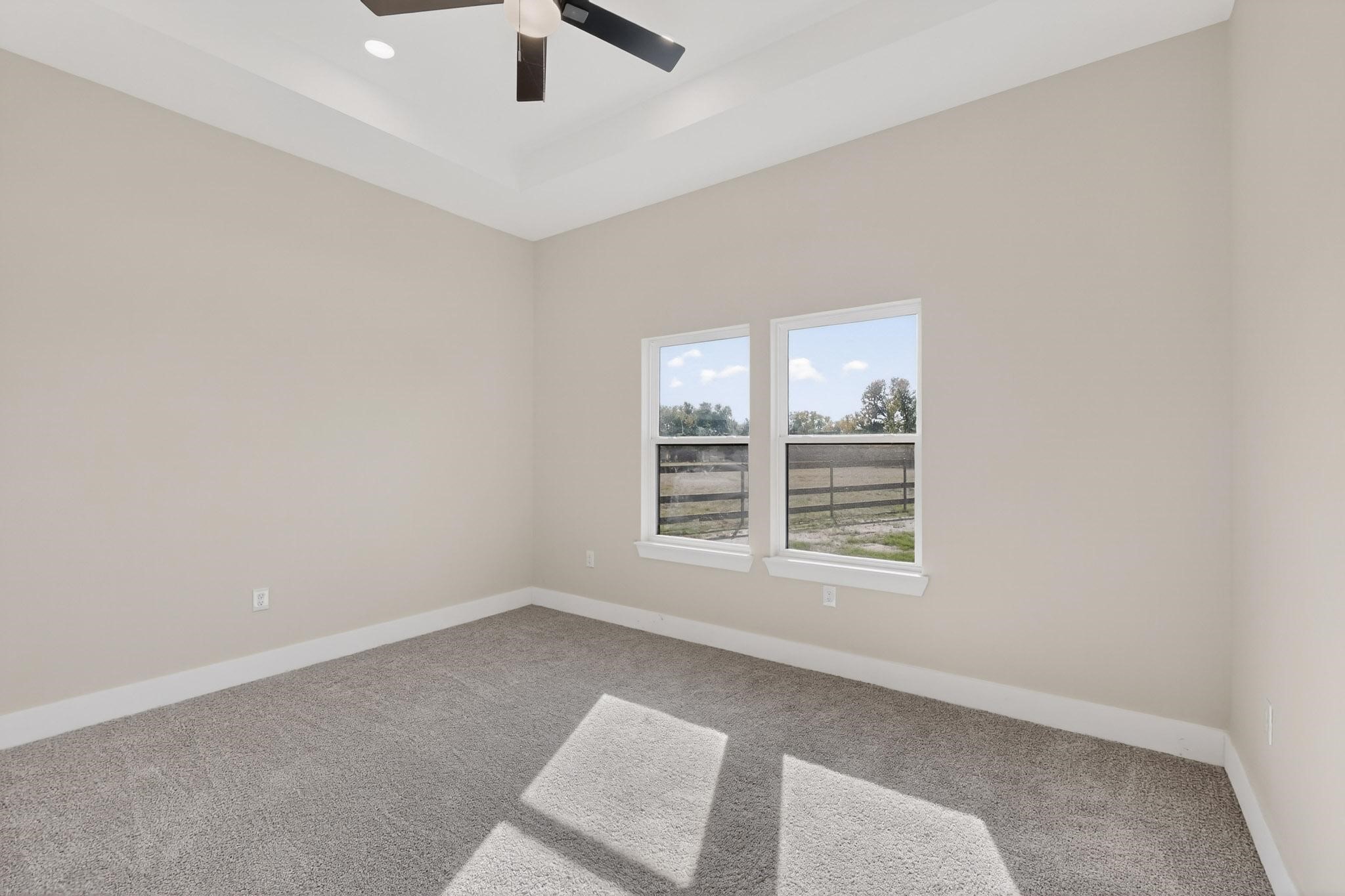 100 Diamond T Ranch Road