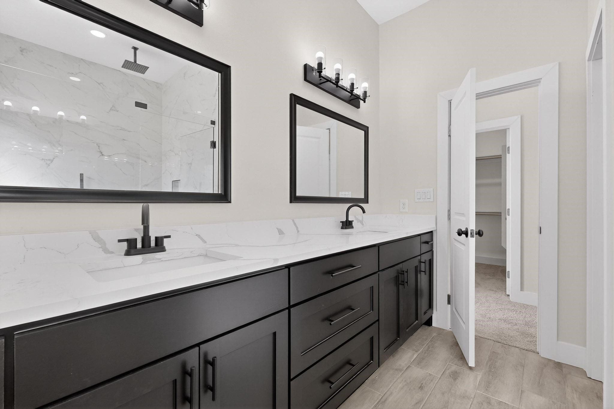 100 Diamond T Ranch Road