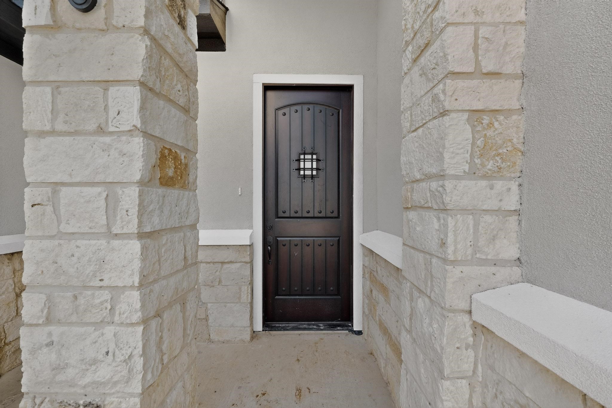 100 Diamond T Ranch Road