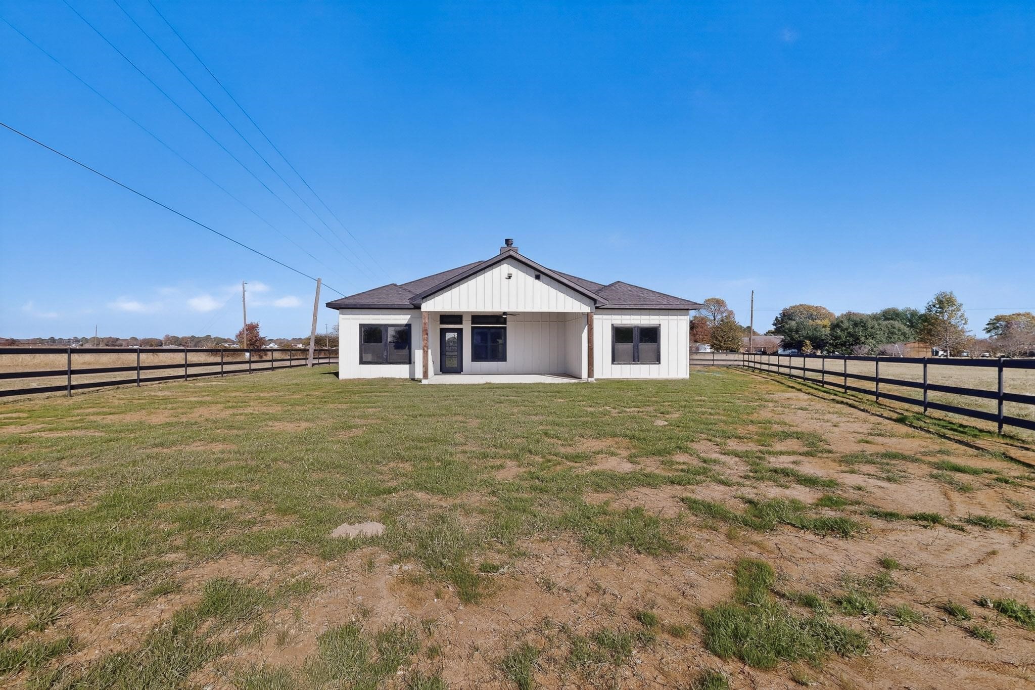 100 Diamond T Ranch Road