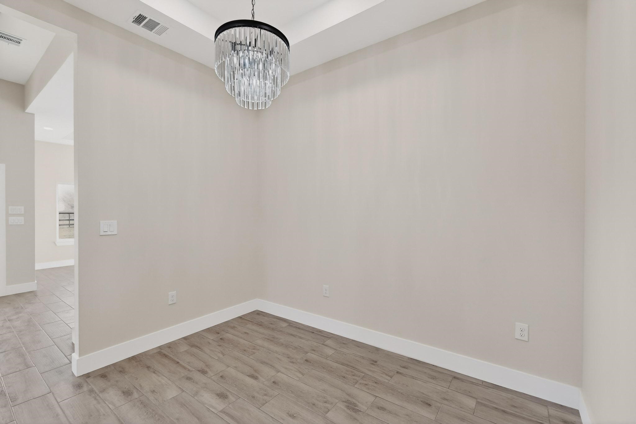 100 Diamond T Ranch Road