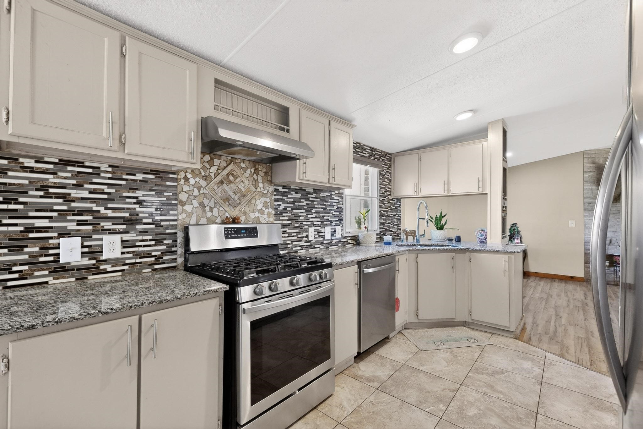 18729 County Road 620