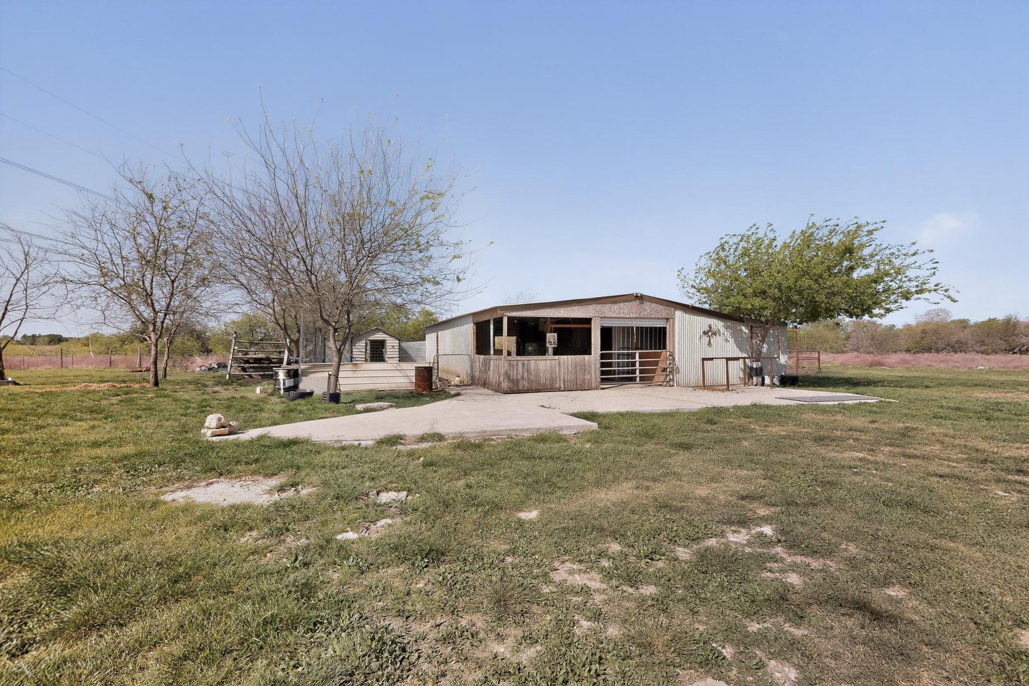 18729 County Road 620
