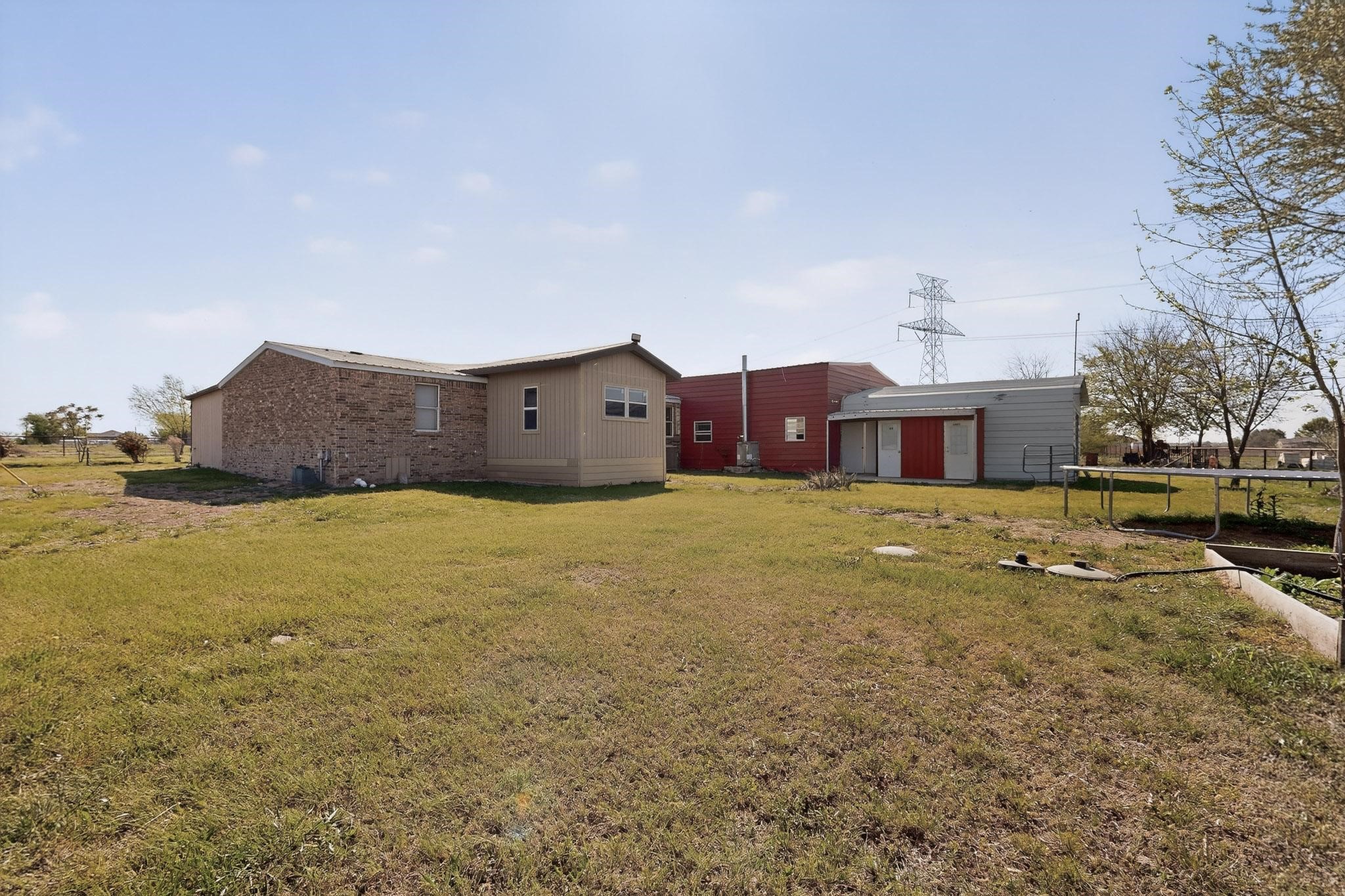 18729 County Road 620