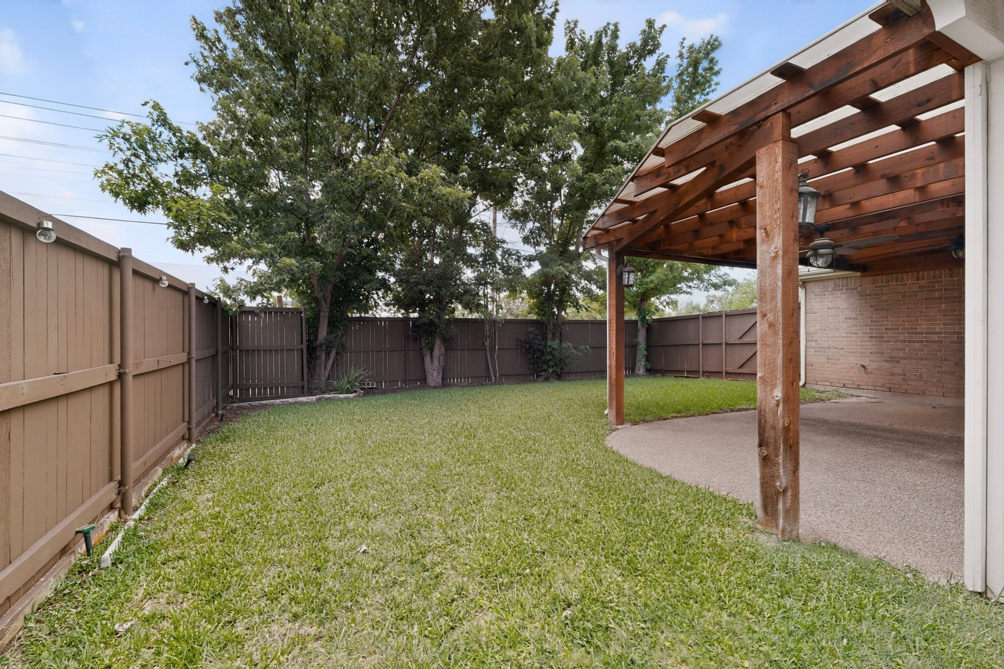 409 Graywood Court