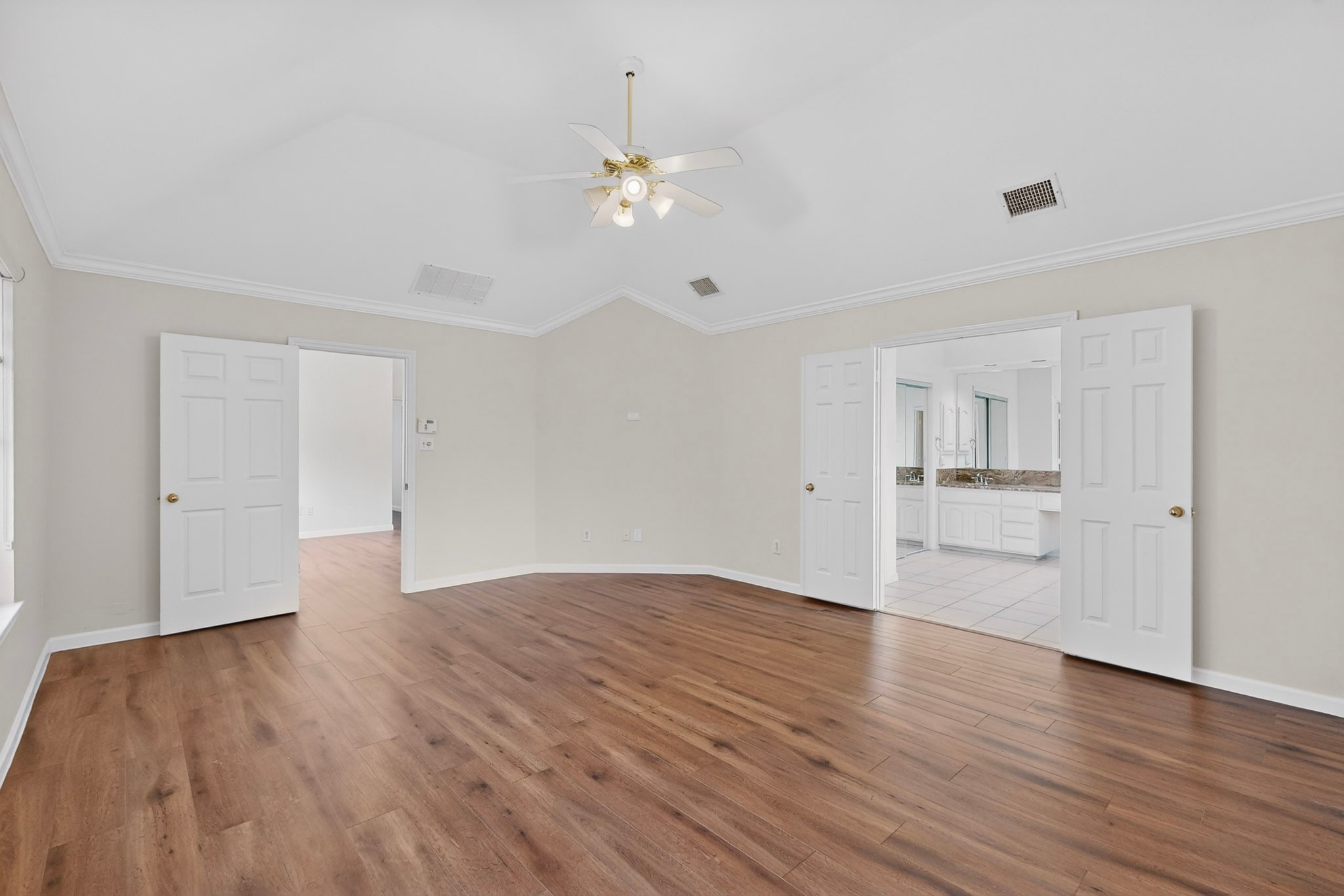 409 Graywood Court