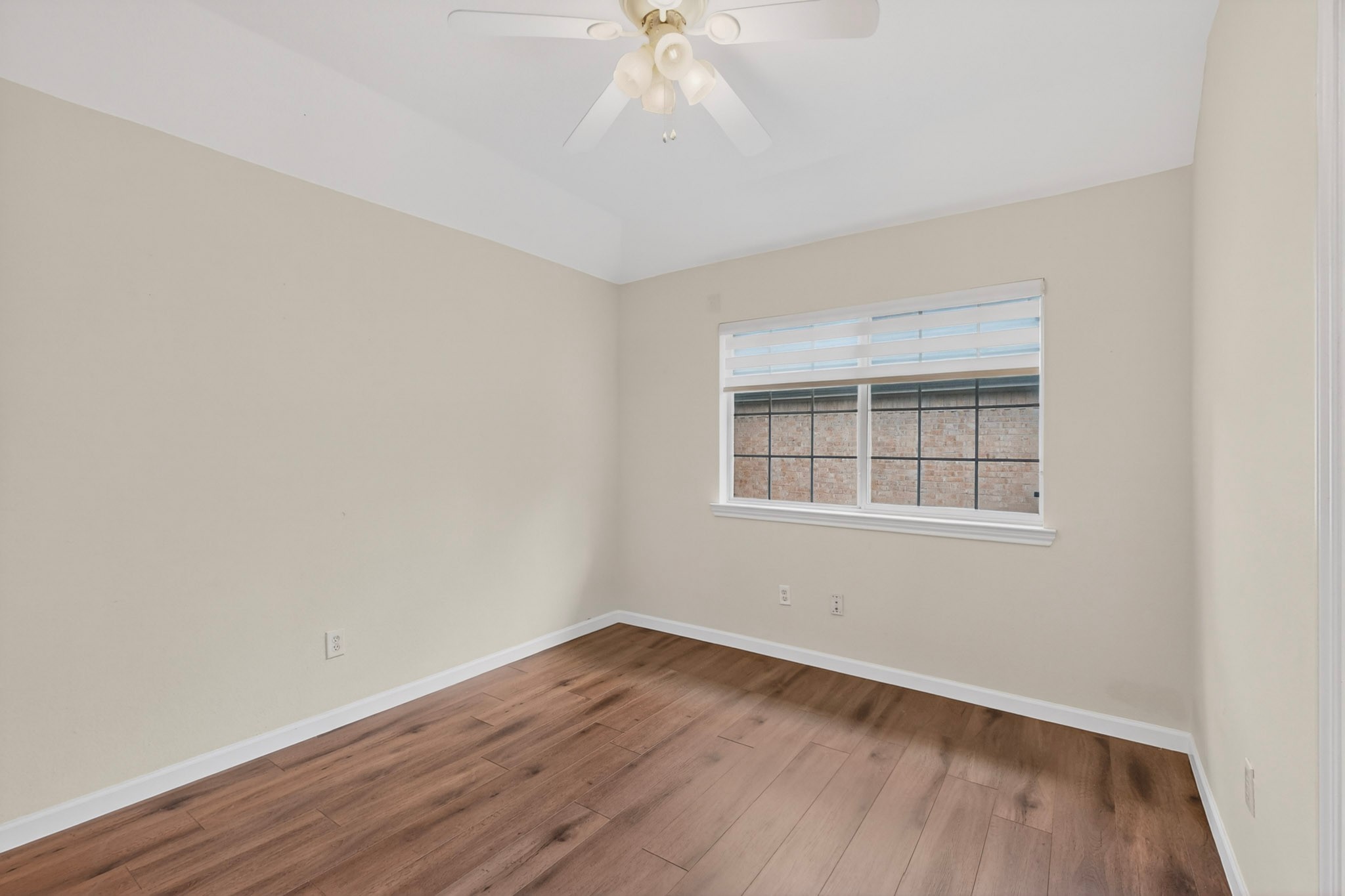 409 Graywood Court