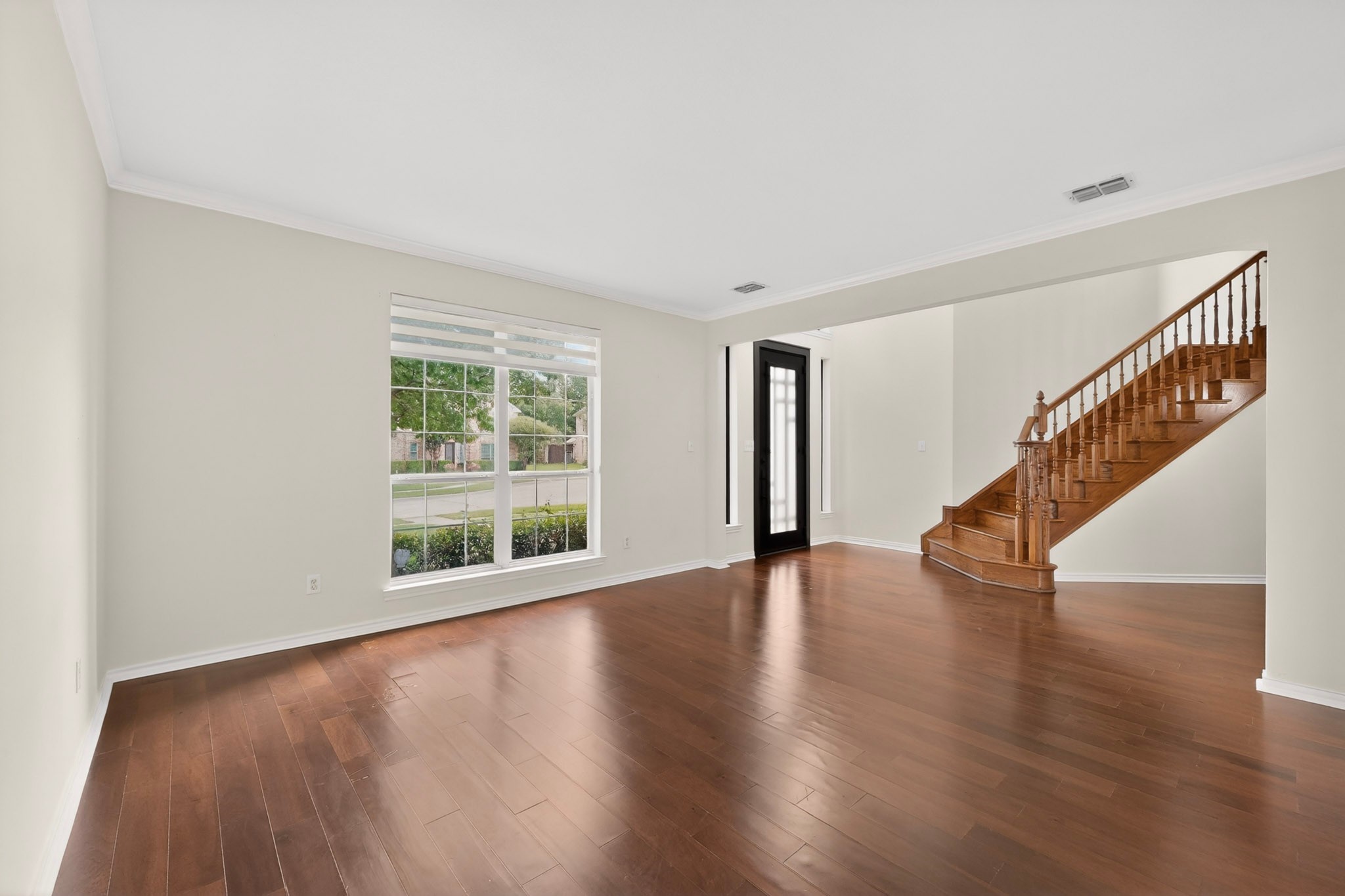 409 Graywood Court