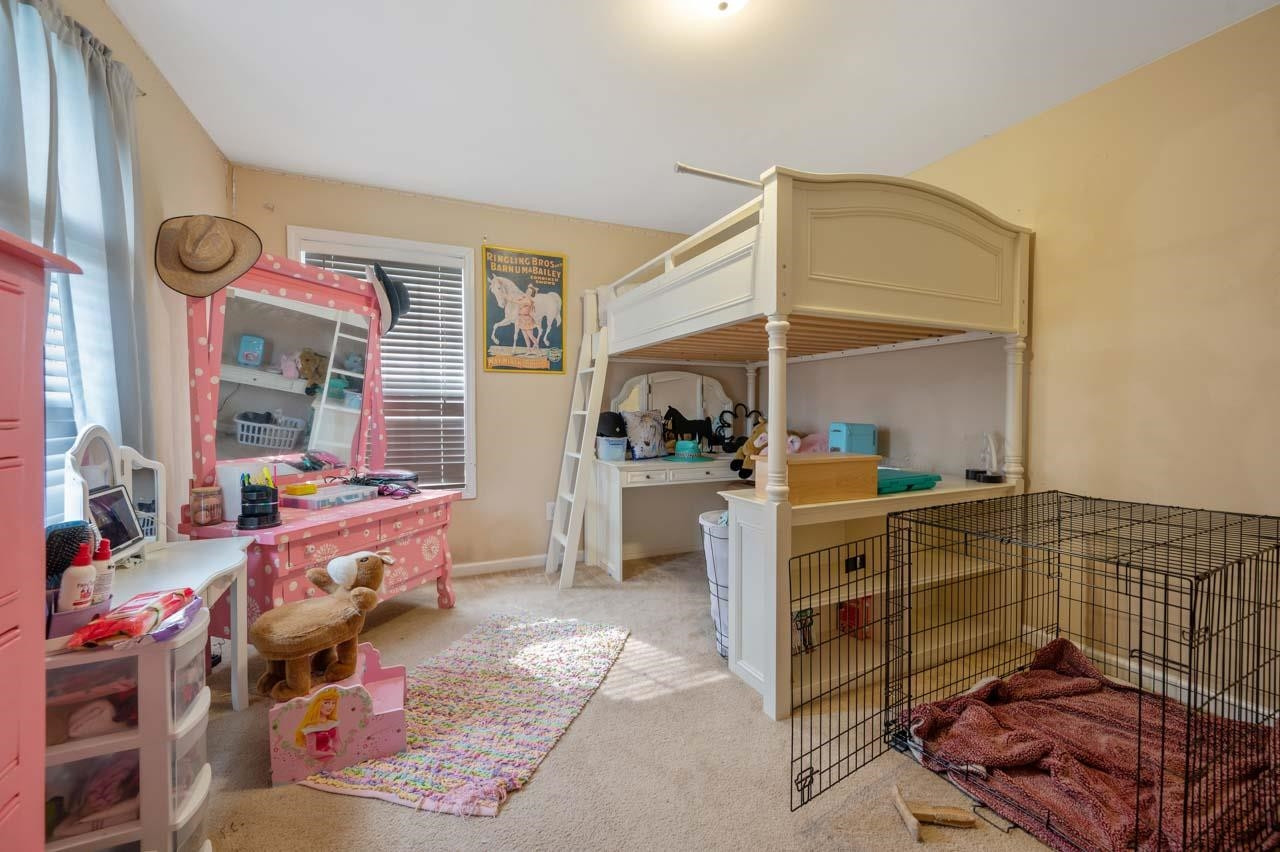 5869 Sparrows Nest Way