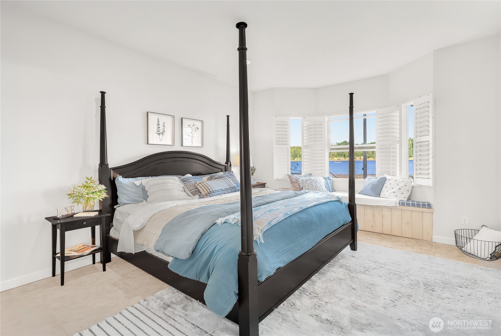62 E North Bay Road
