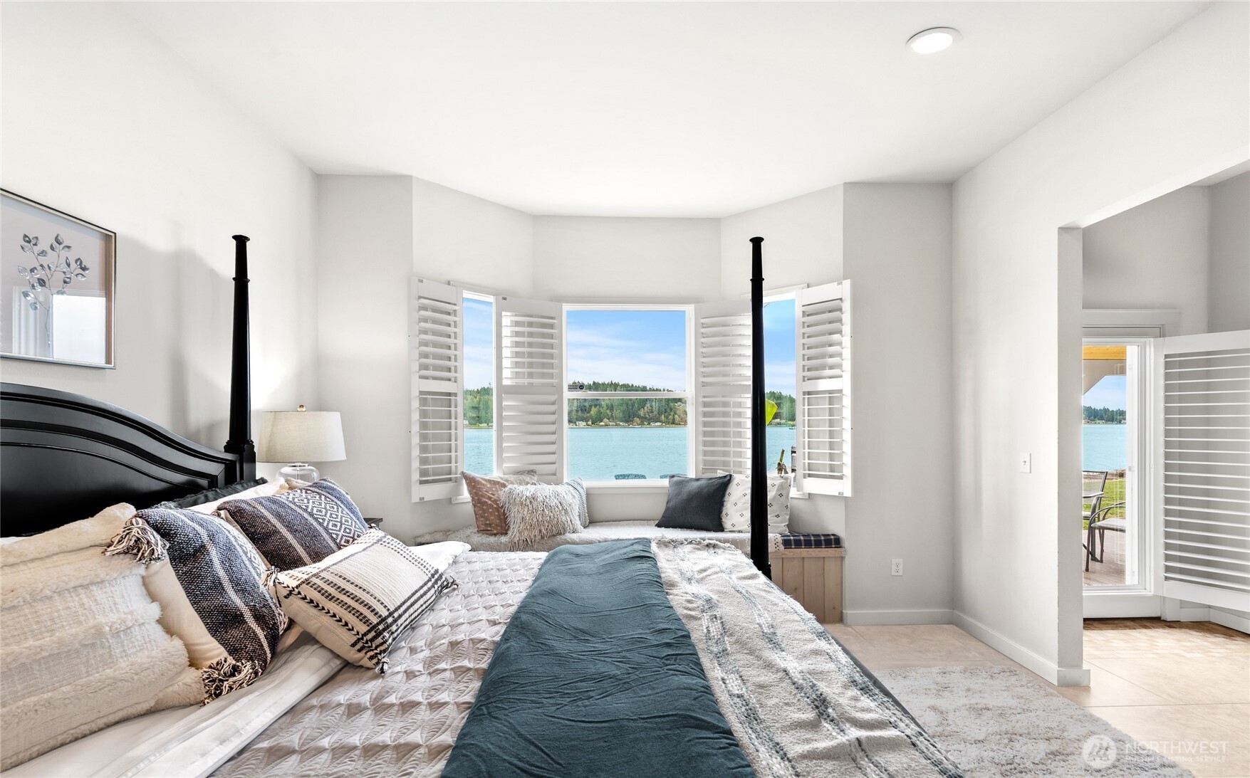 62 E North Bay Road