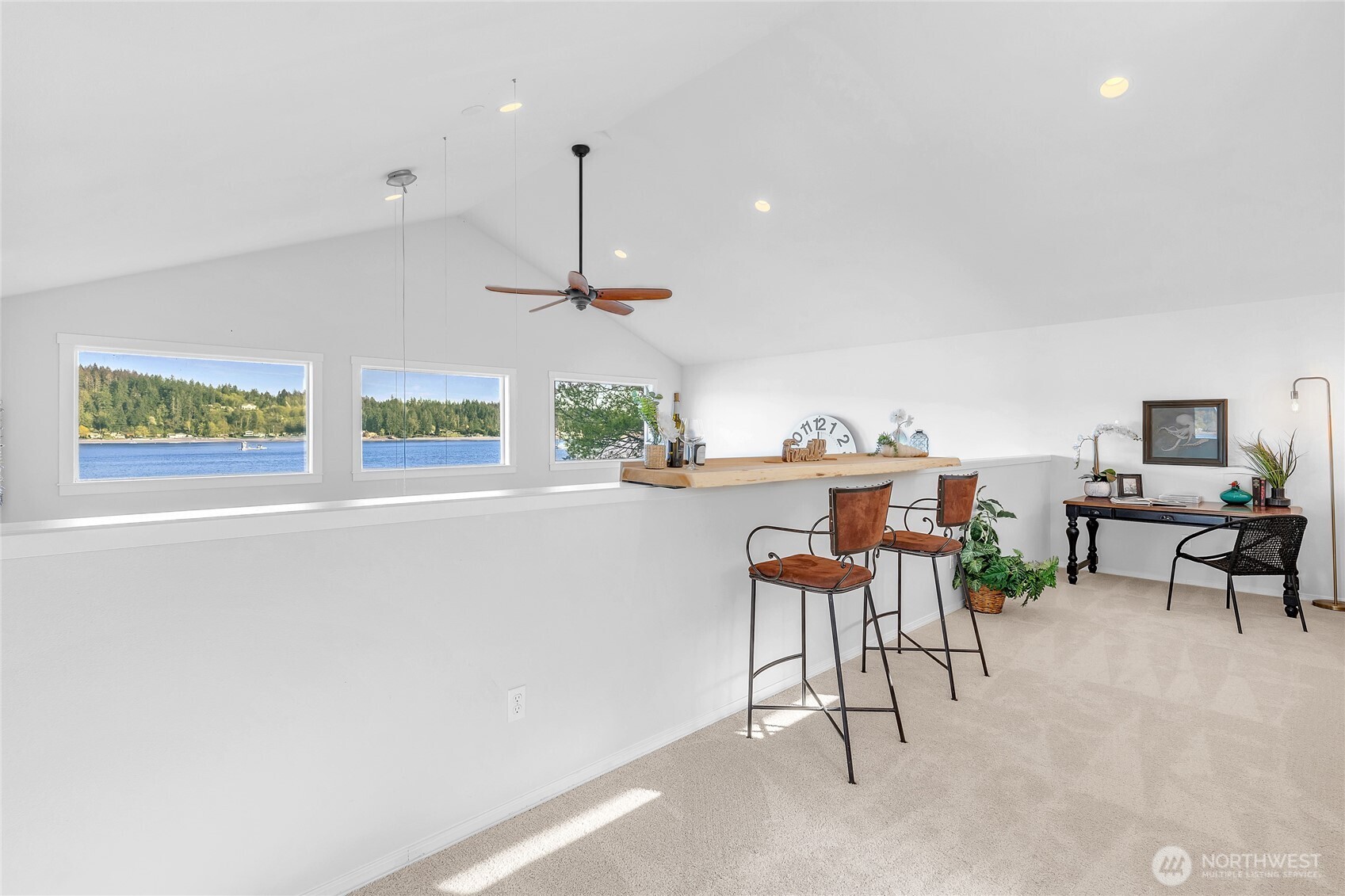 62 E North Bay Road